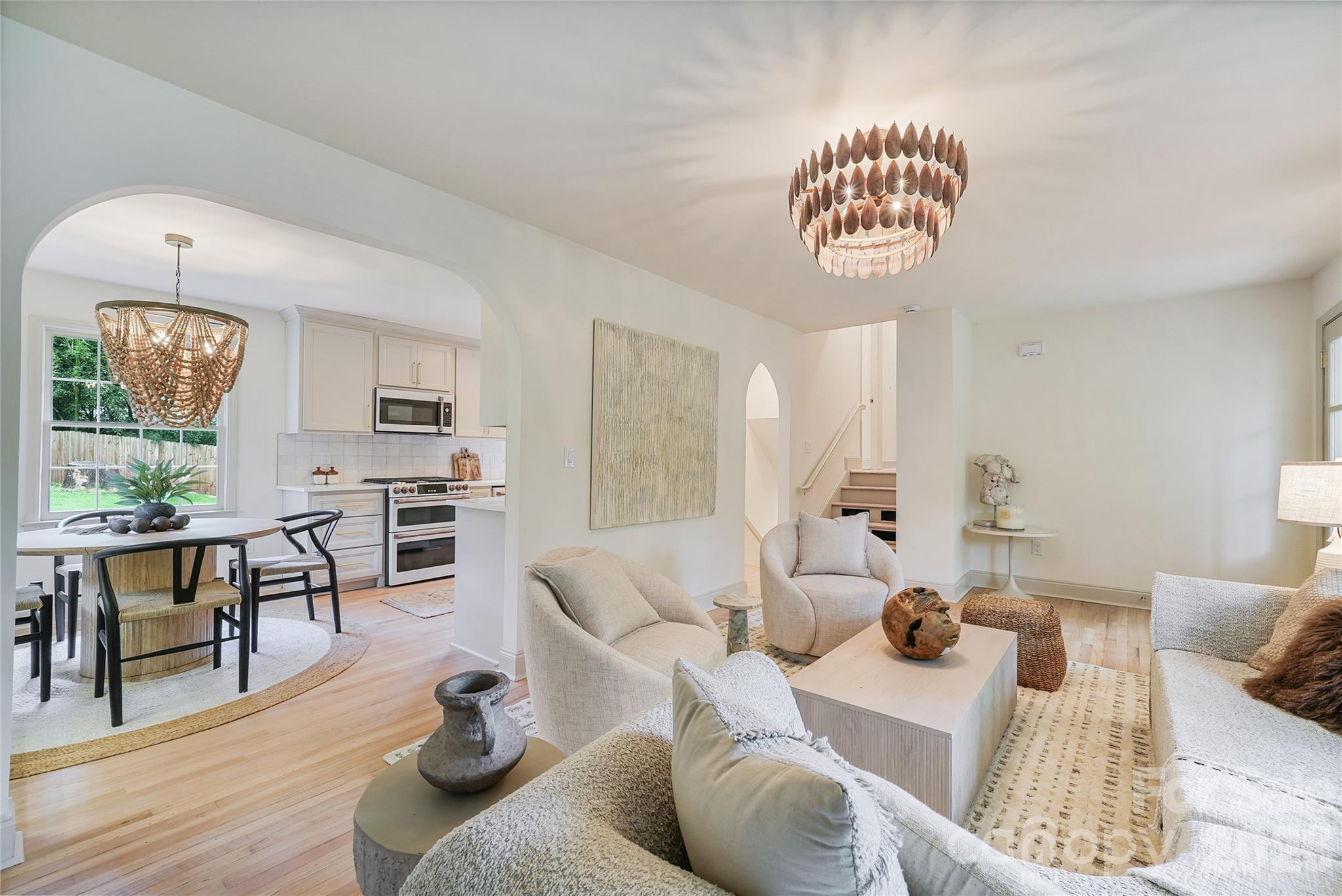 7008 Brynhurst Drive — Charlotte