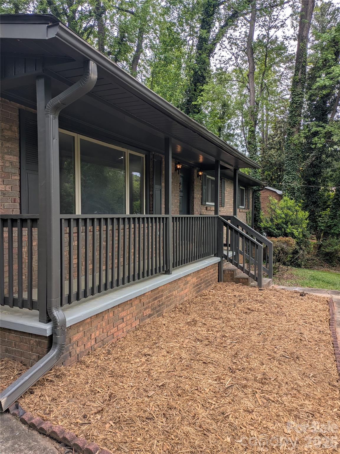 1002 Hemlock Drive — Shelby