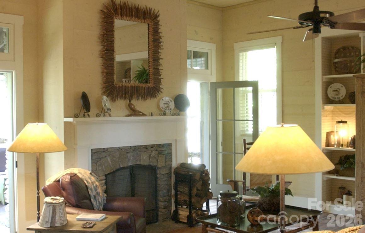 139 (#30) Boarding House Way #115 — Sylva