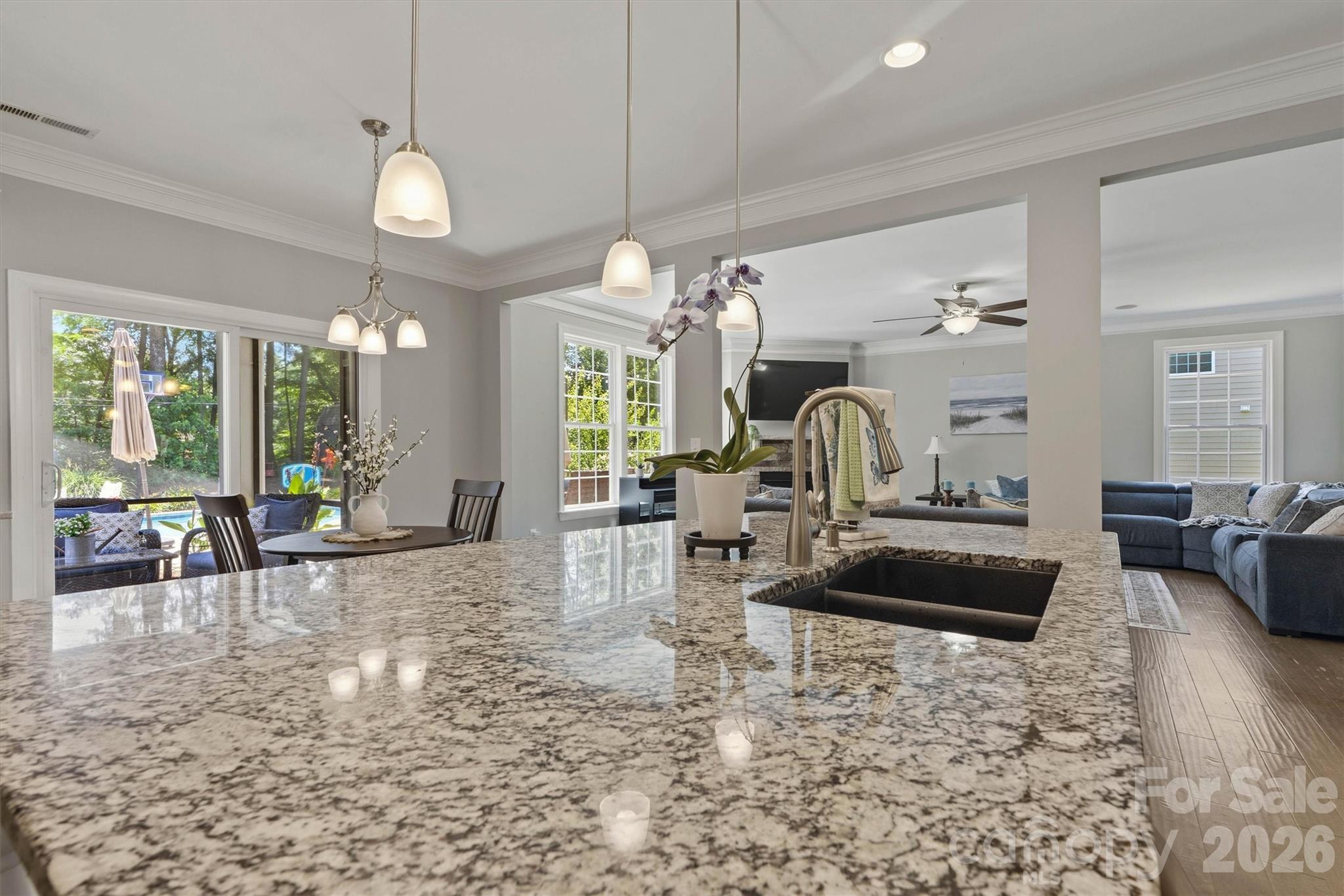 7658 Lazy Hollow Lane — Denver