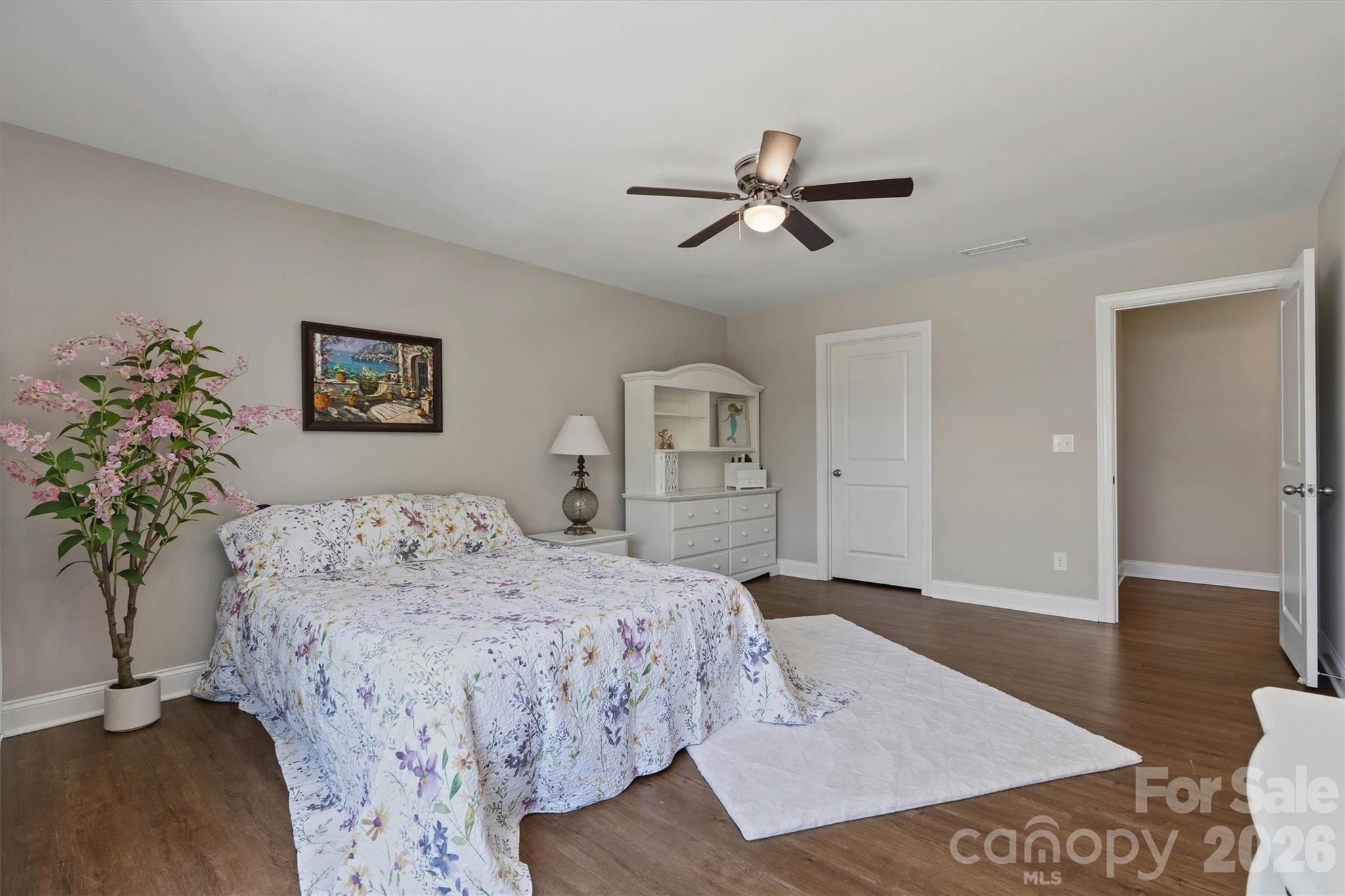 7658 Lazy Hollow Lane — Denver