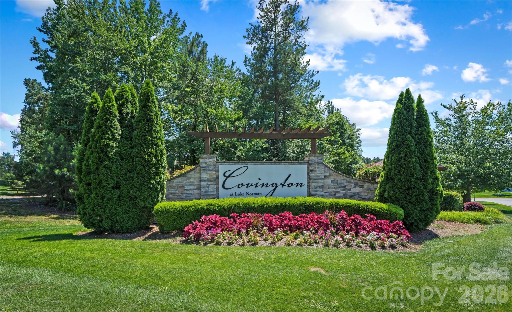 7658 Lazy Hollow Lane — Denver