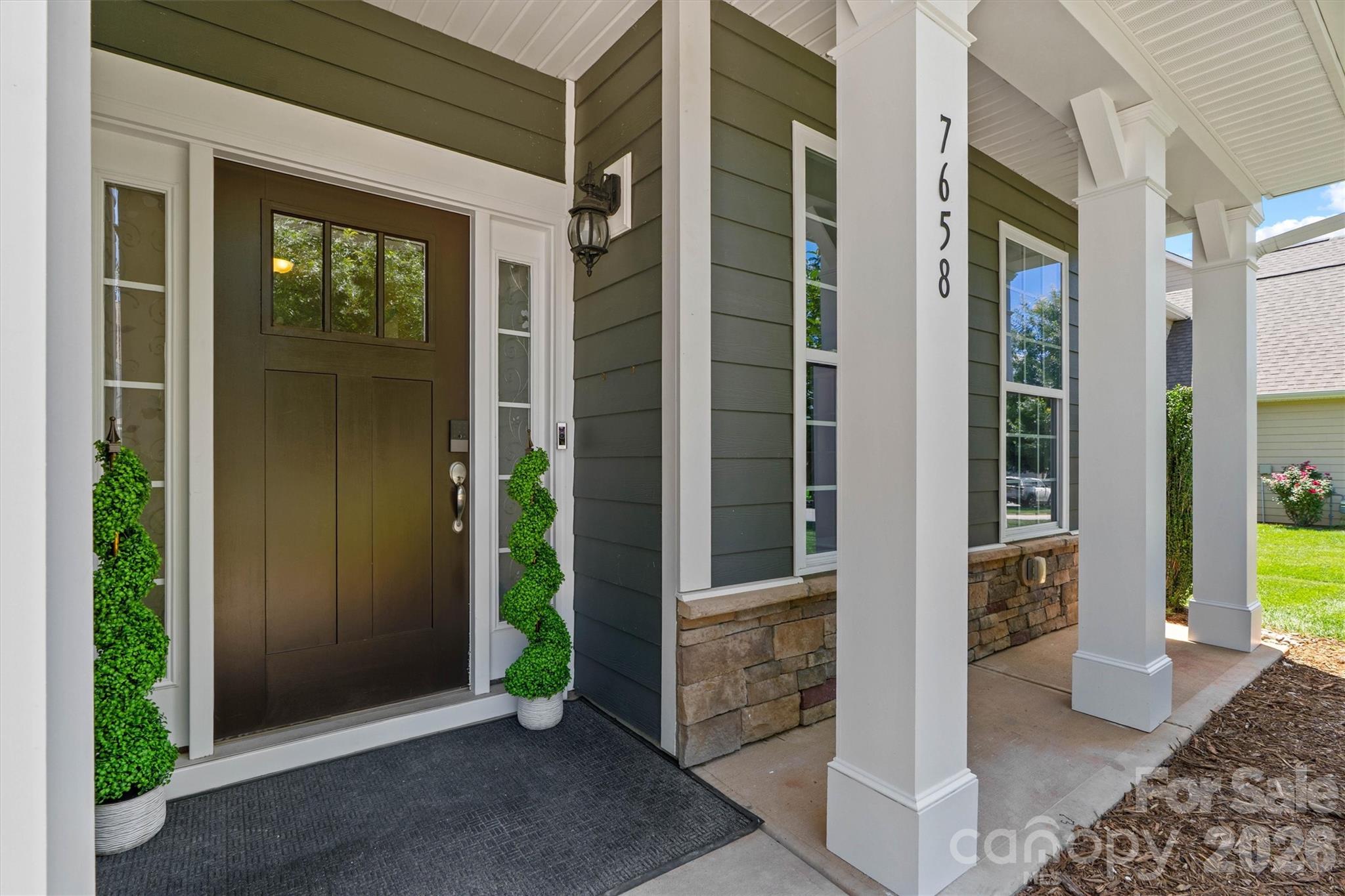 7658 Lazy Hollow Lane — Denver