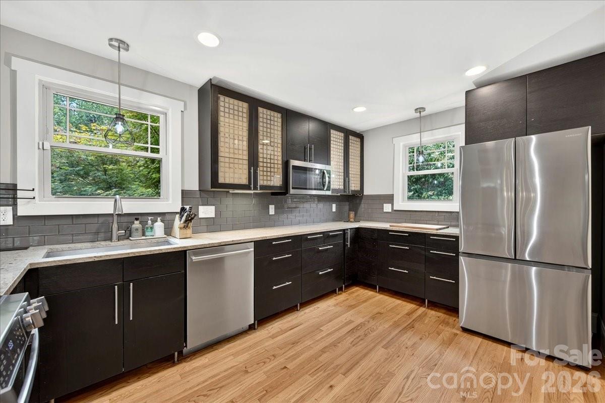 2120 Dalehurst Drive — Charlotte