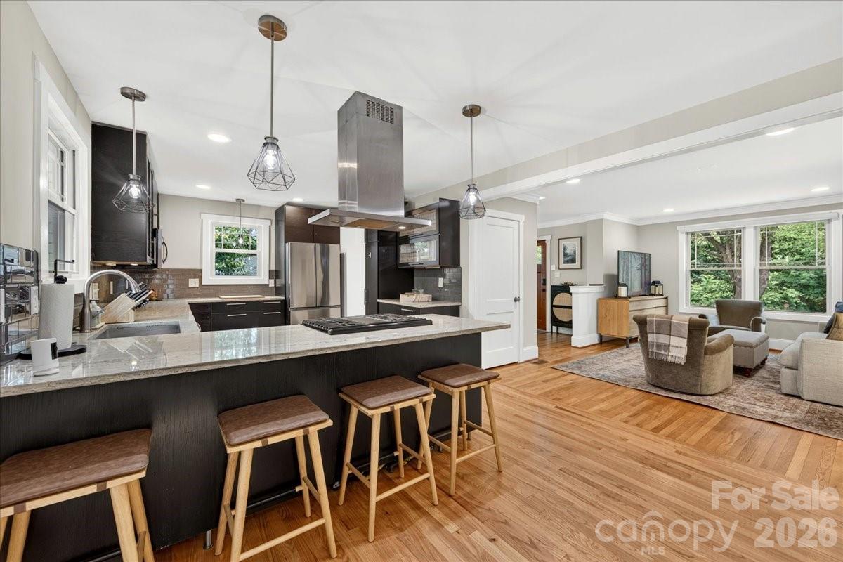 2120 Dalehurst Drive — Charlotte
