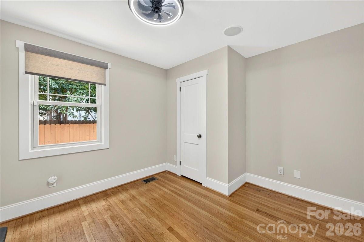 2120 Dalehurst Drive — Charlotte