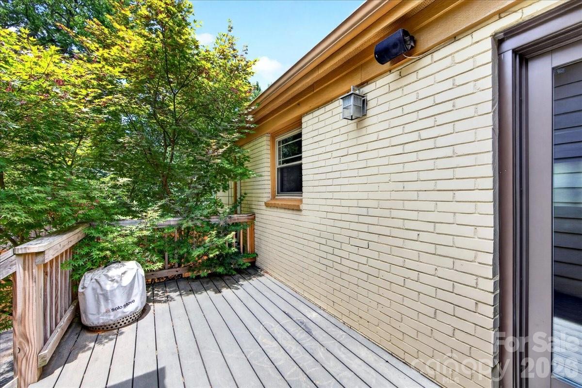 2120 Dalehurst Drive — Charlotte