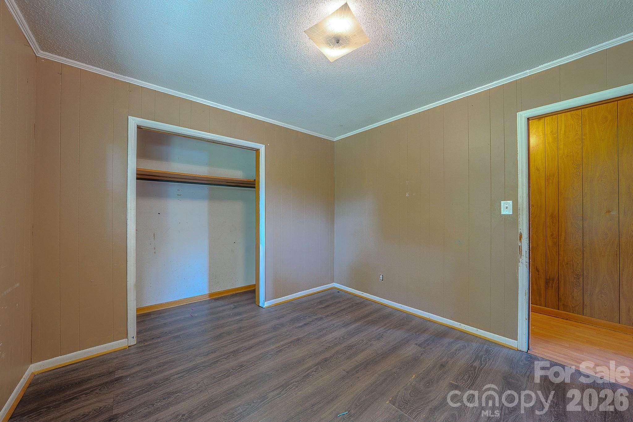 886 Pearidge Road — Bostic