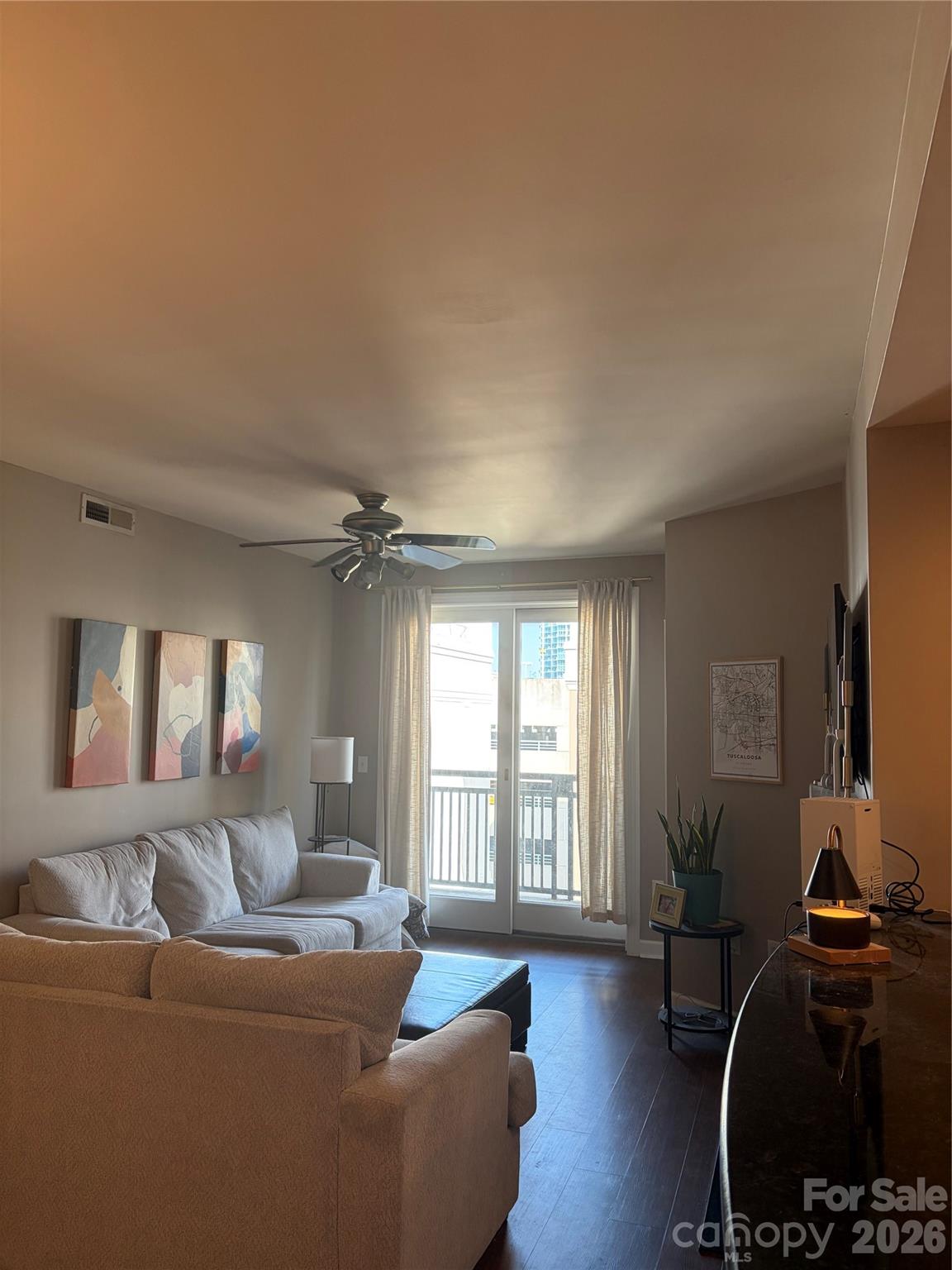 718 W Trade Street #707 — Charlotte