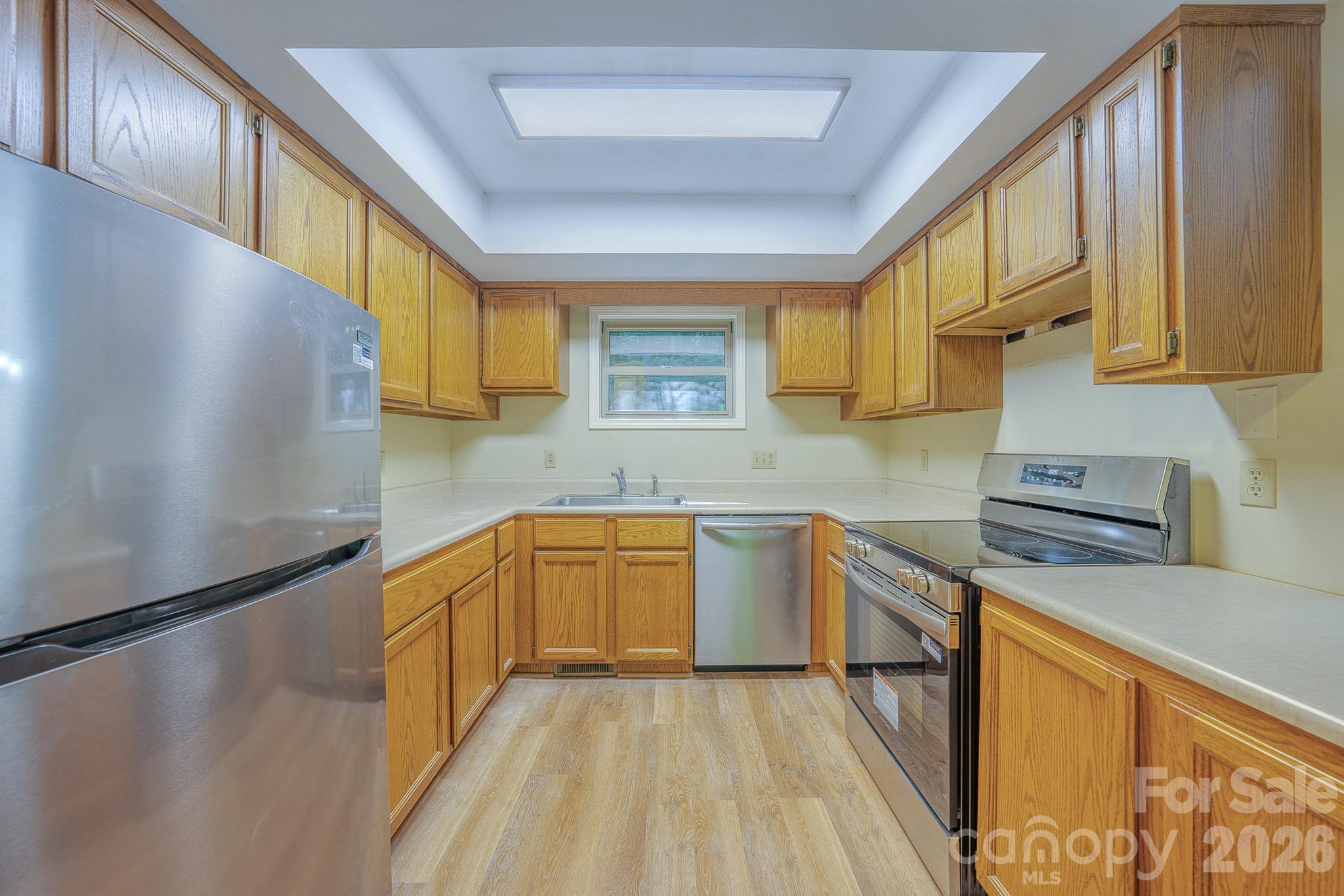 410 Avena Road — Black Mountain