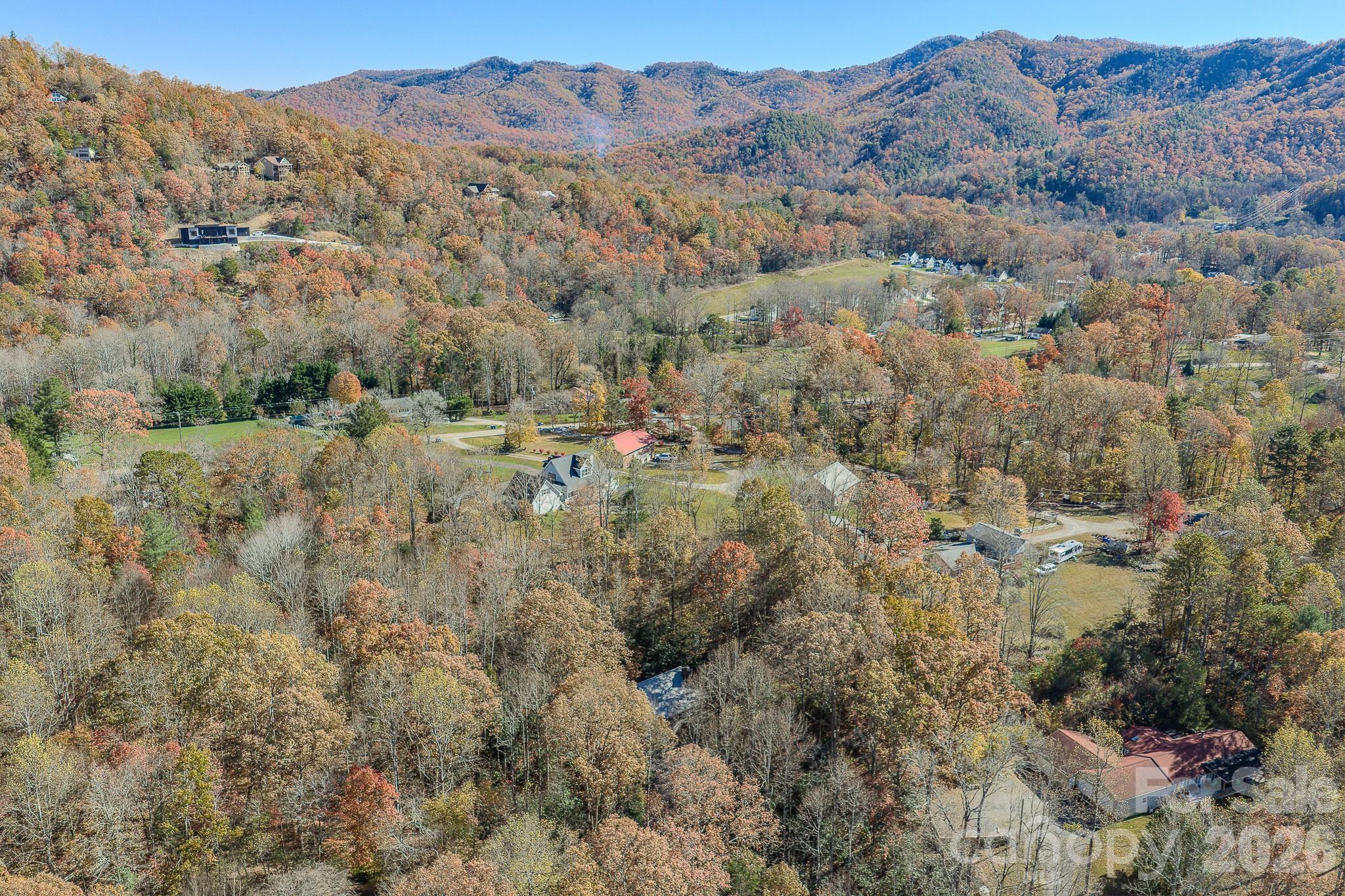 410 Avena Road — Black Mountain