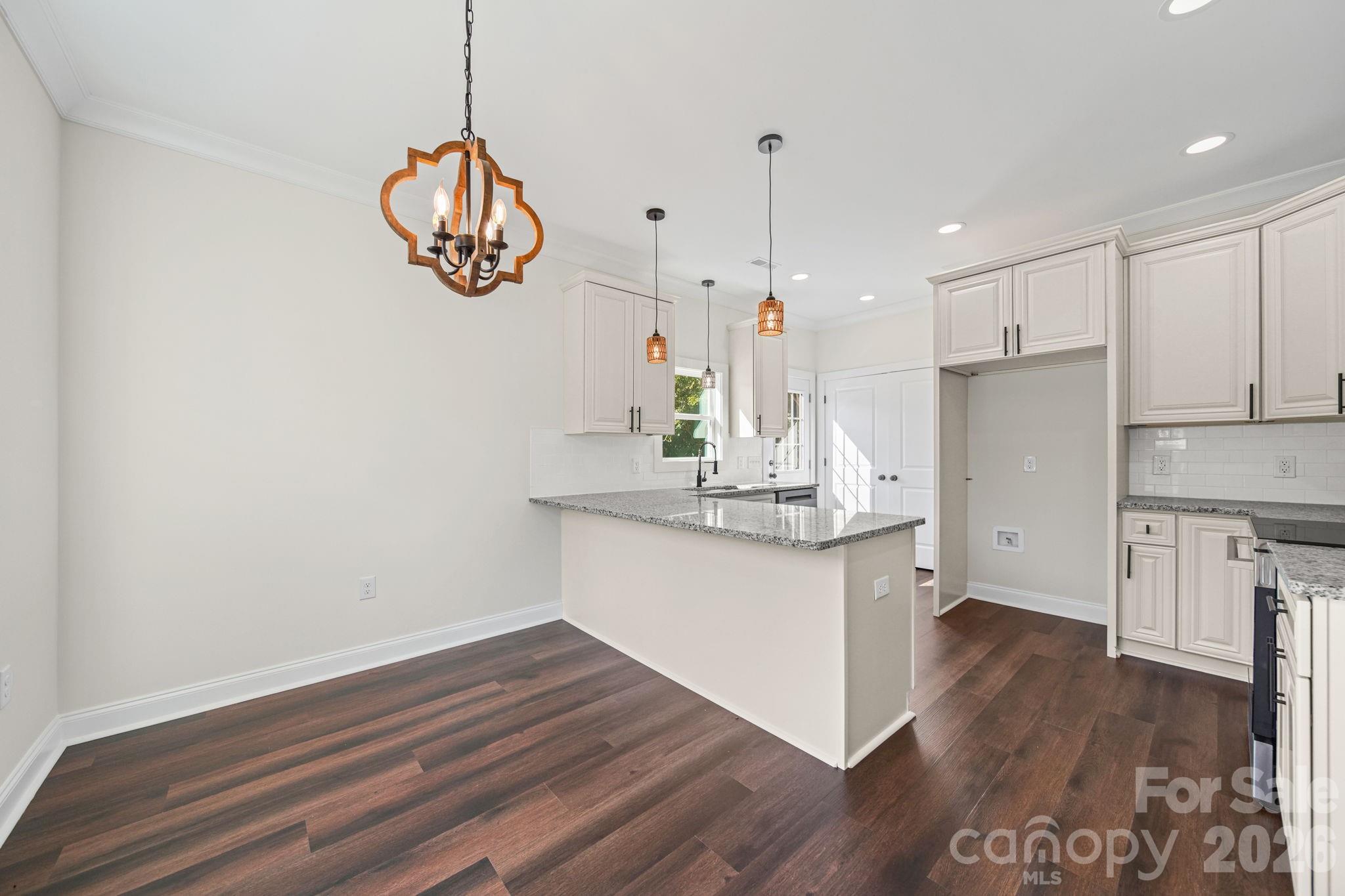 993 13th Street — Lancaster