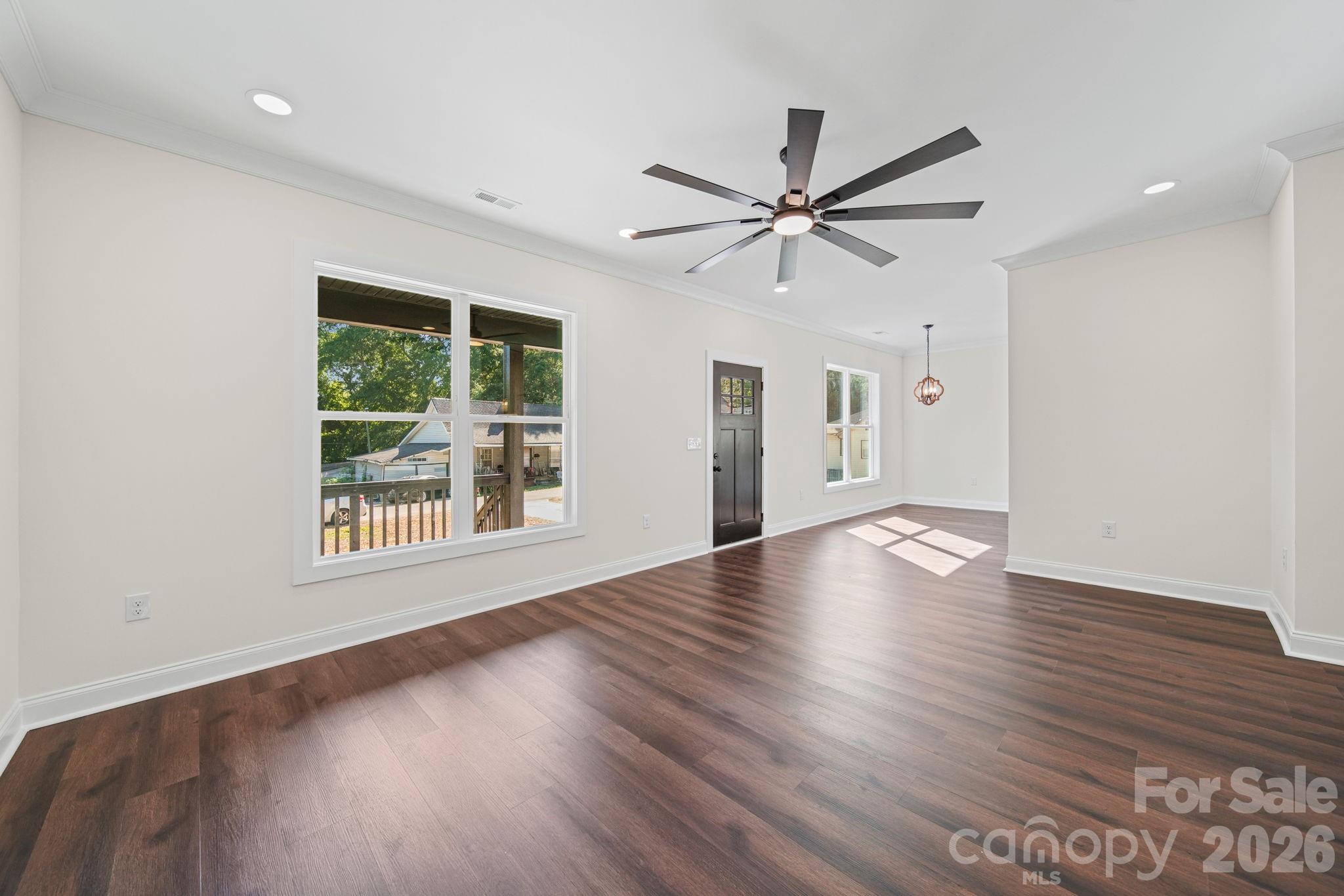 993 13th Street — Lancaster