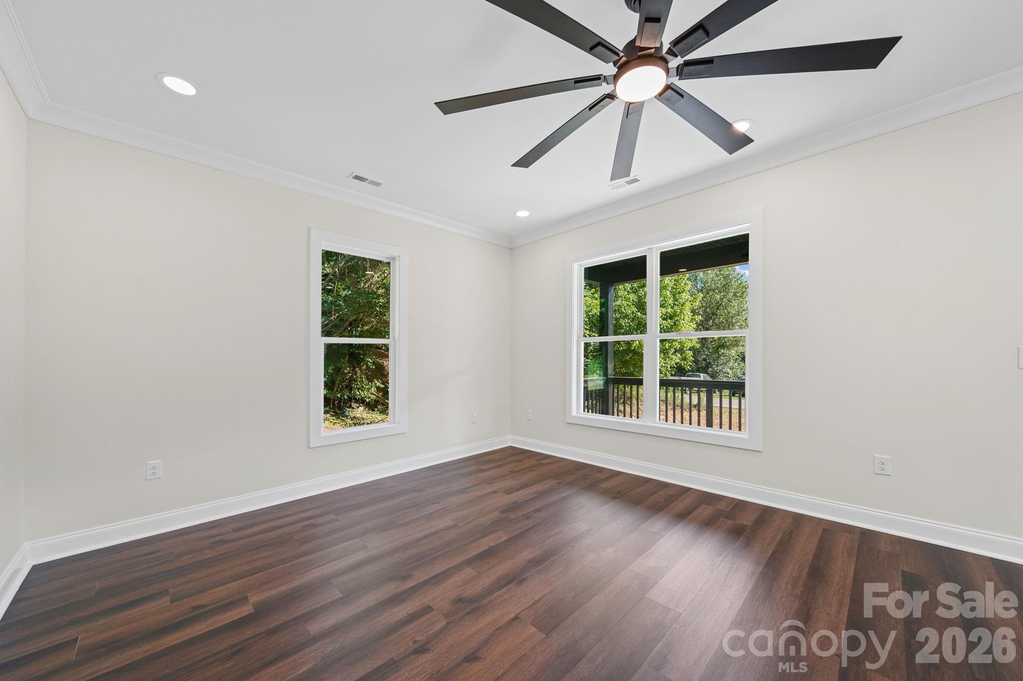 993 13th Street — Lancaster