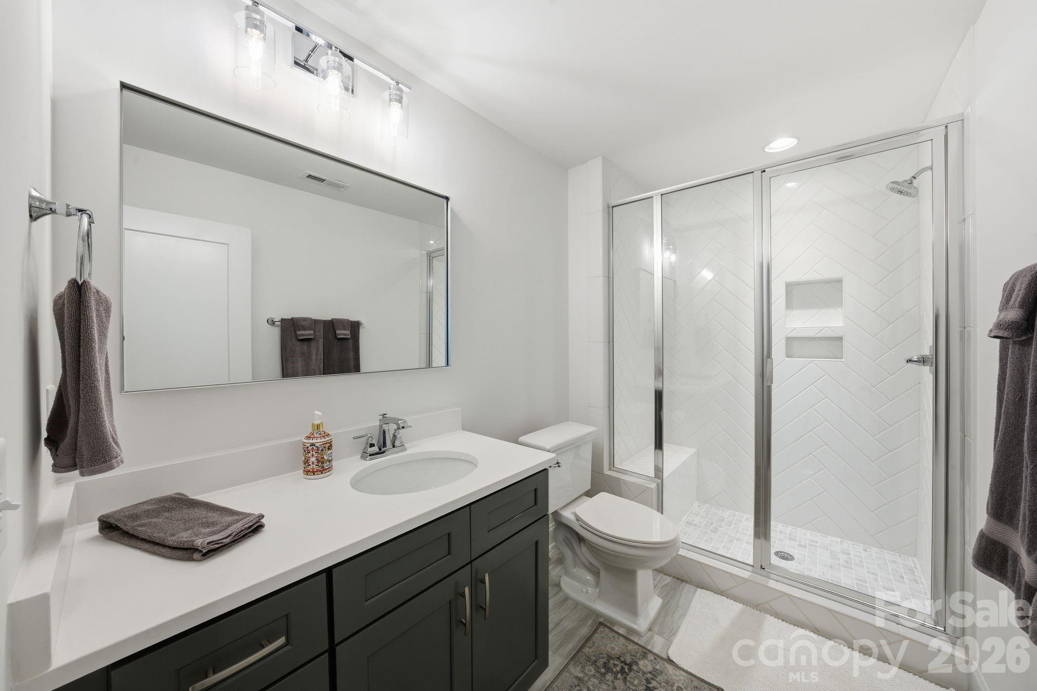 16515 Munson Hill Road — Charlotte