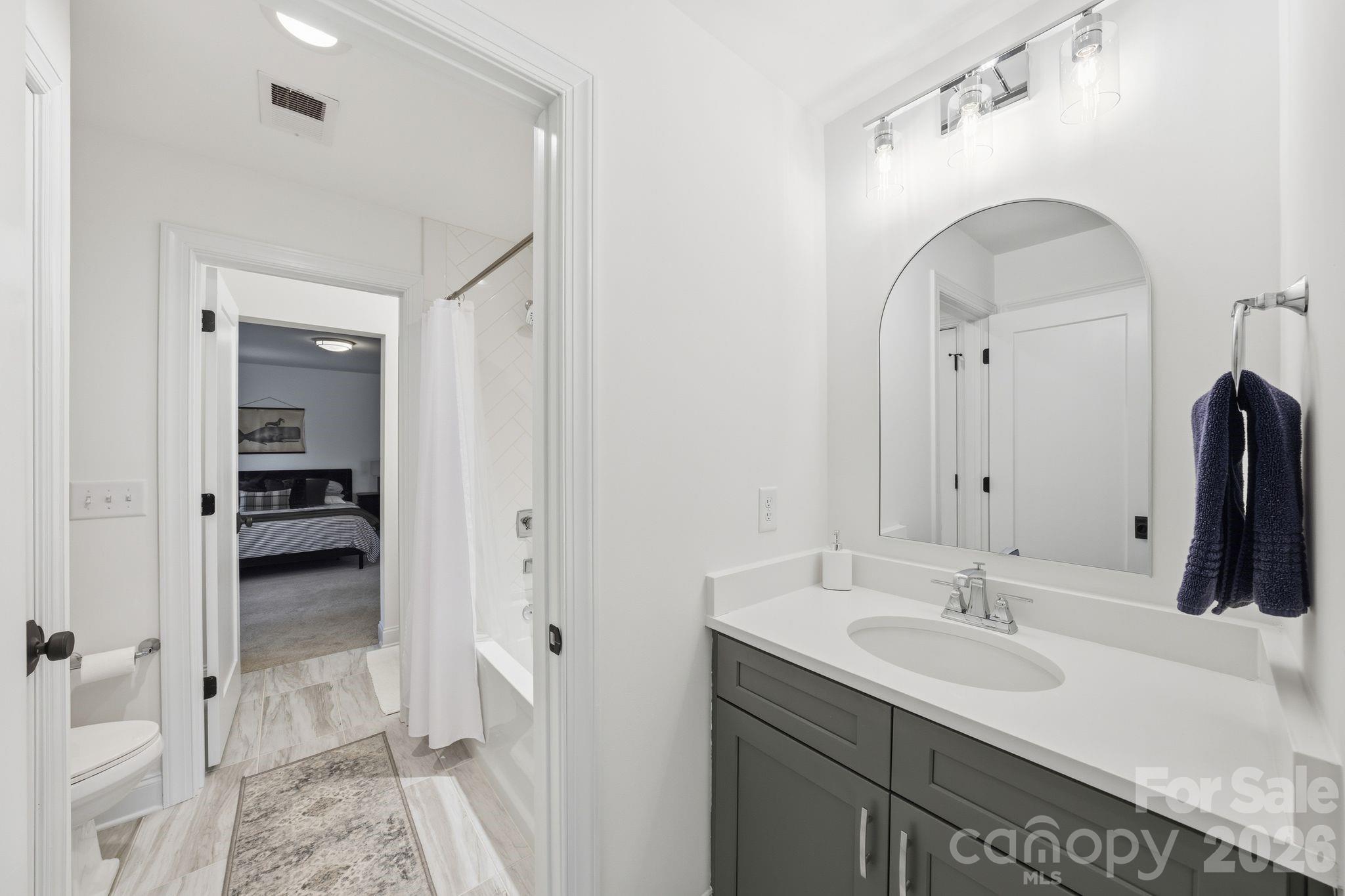16515 Munson Hill Road — Charlotte