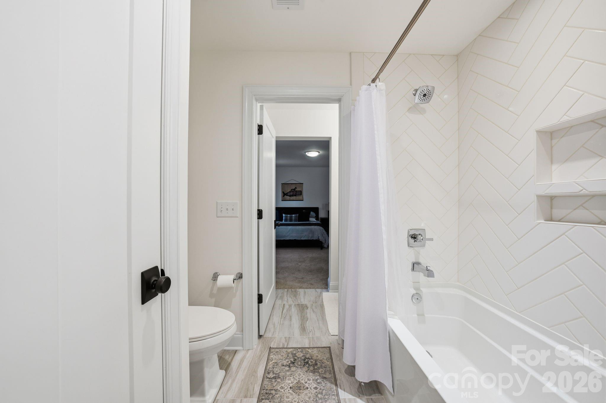 16515 Munson Hill Road — Charlotte