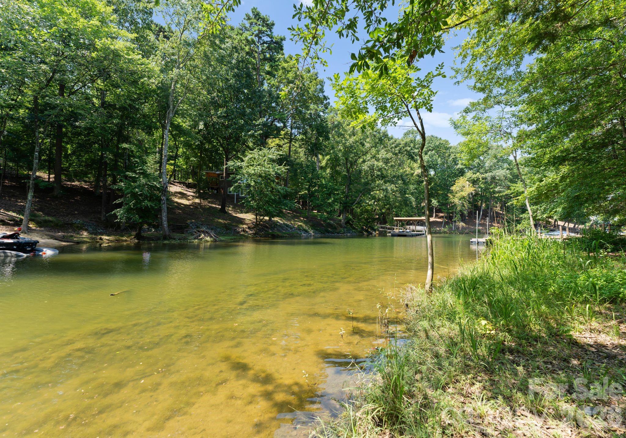 16515 Munson Hill Road — Charlotte