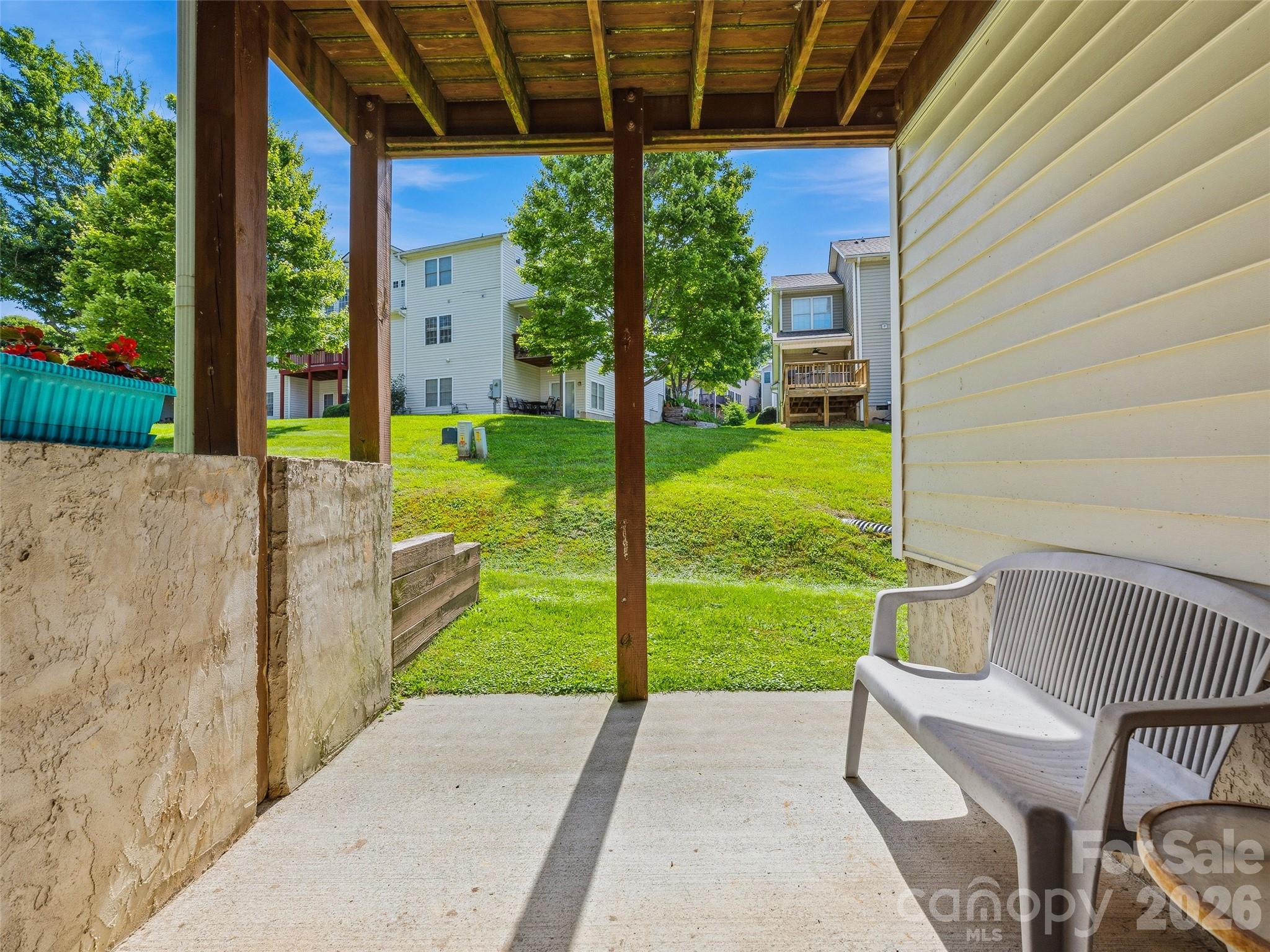 107 London Court — Brevard