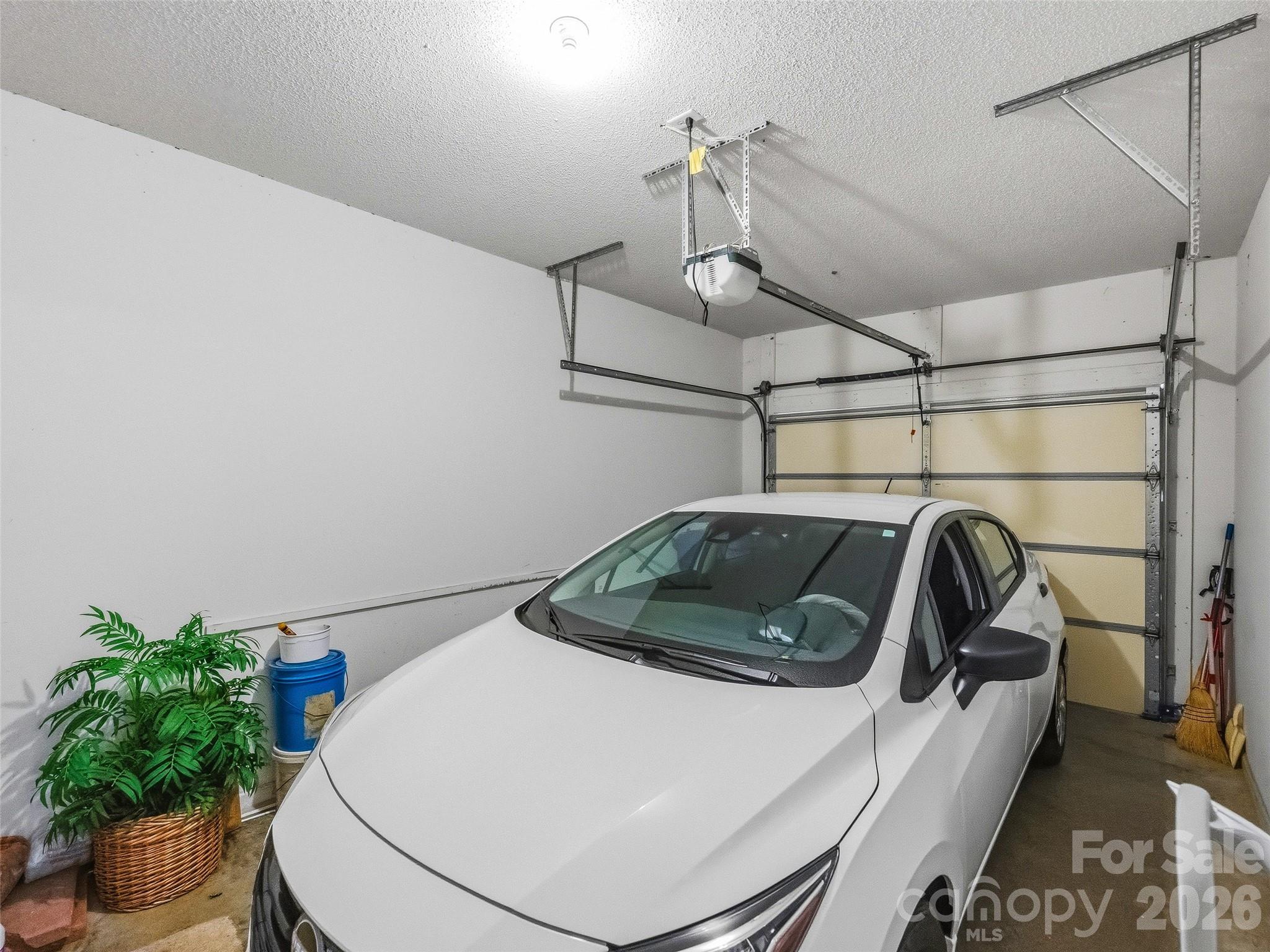 107 London Court — Brevard