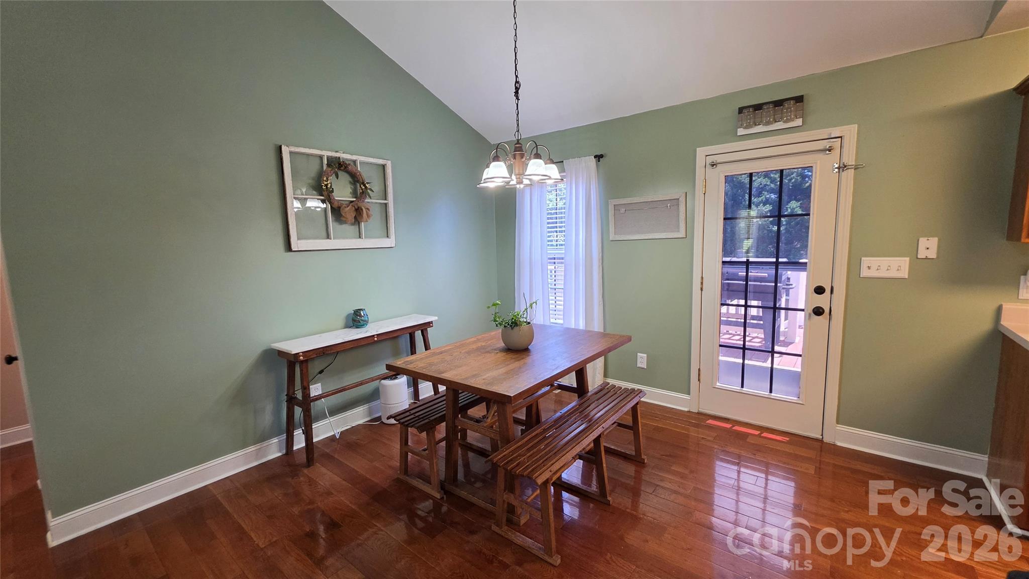 731 Jennings Road — Statesville