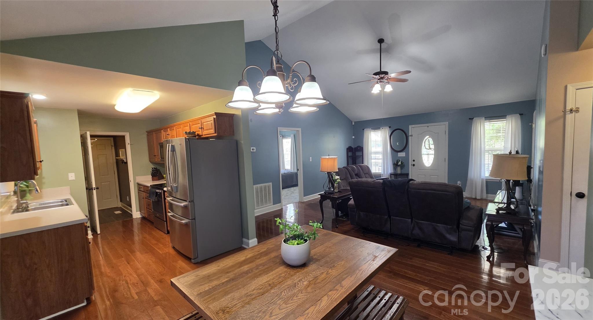 731 Jennings Road — Statesville