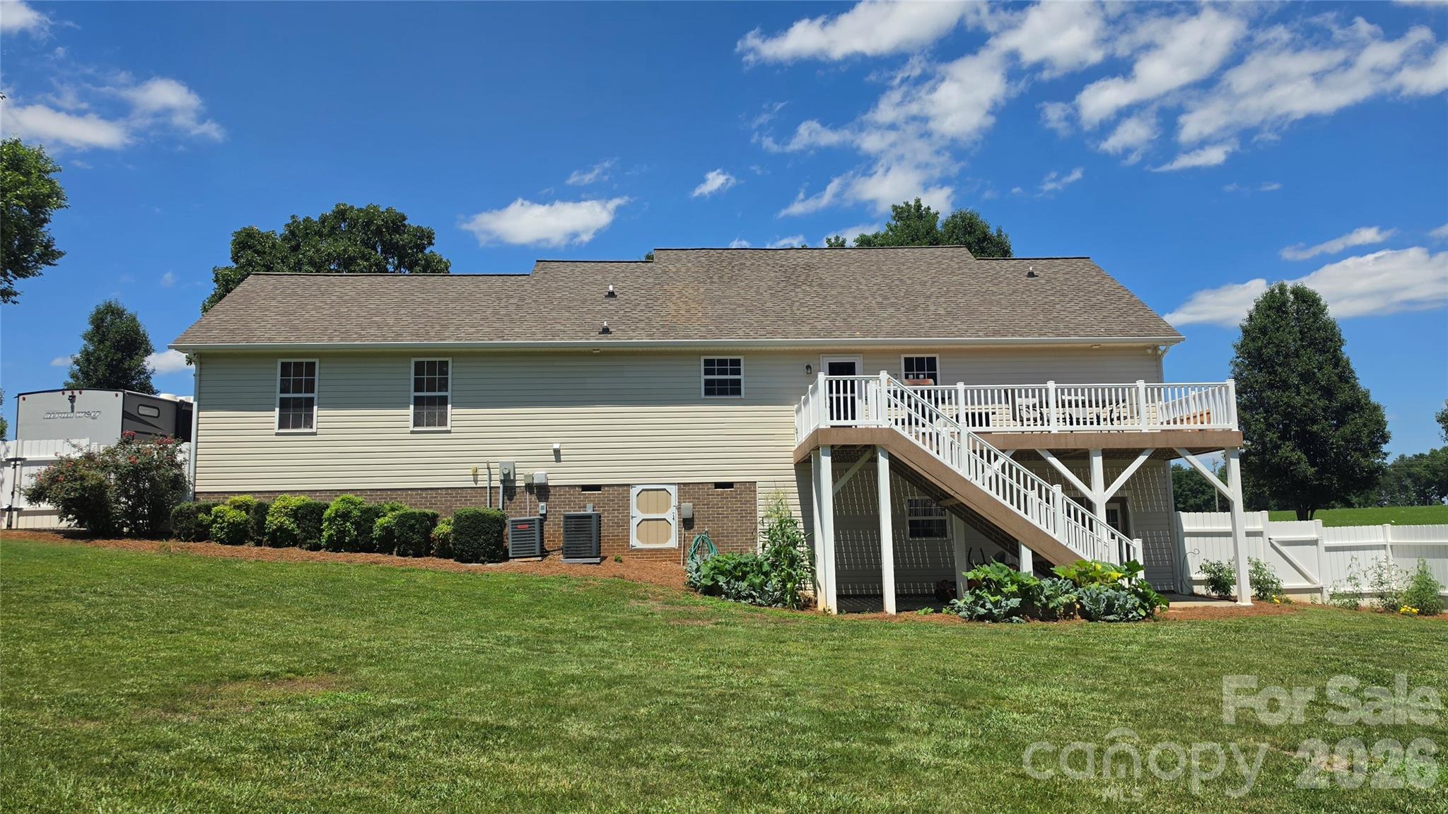 731 Jennings Road — Statesville