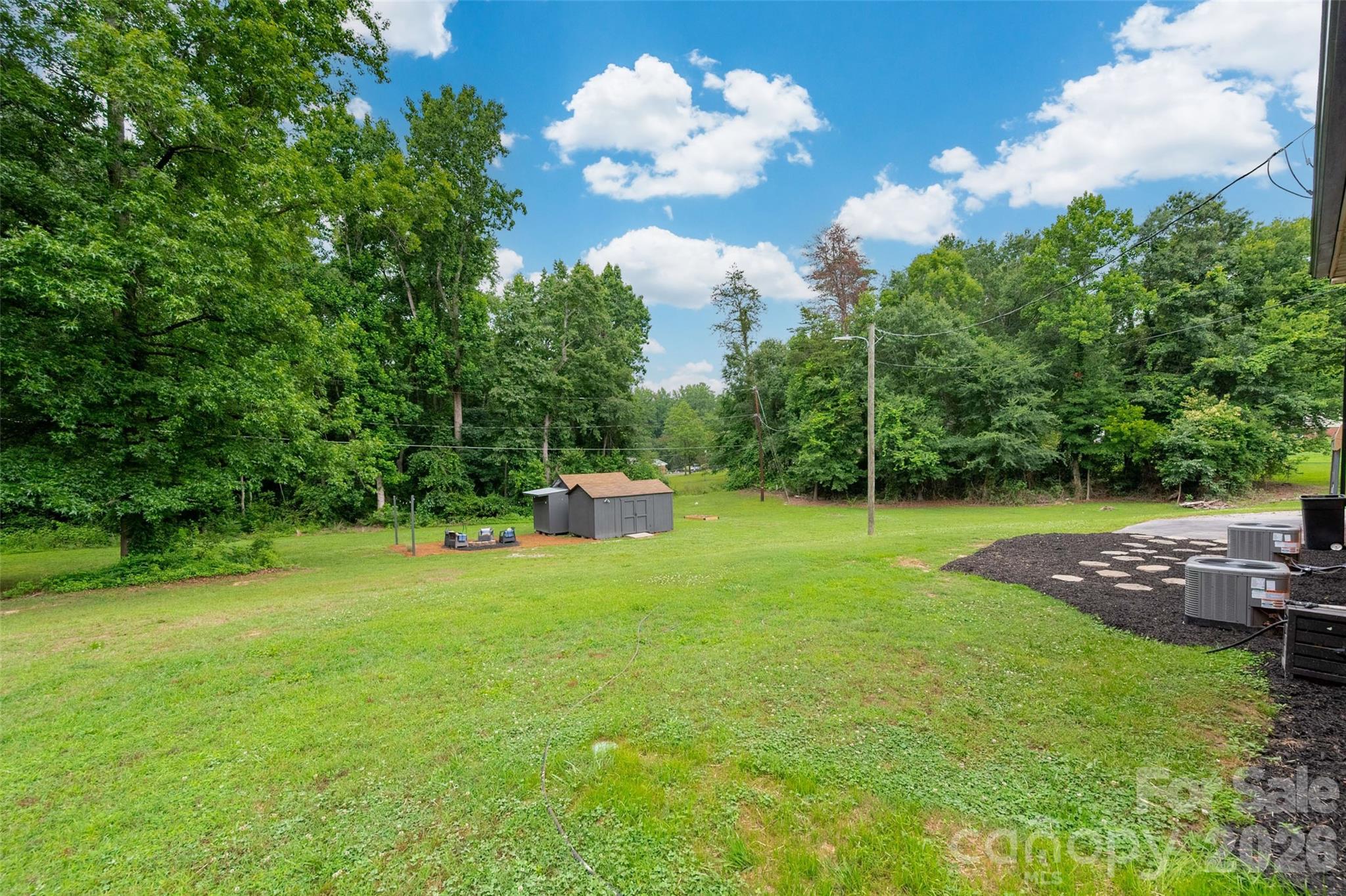 3339 Rhyne Forest Road — Iron Station