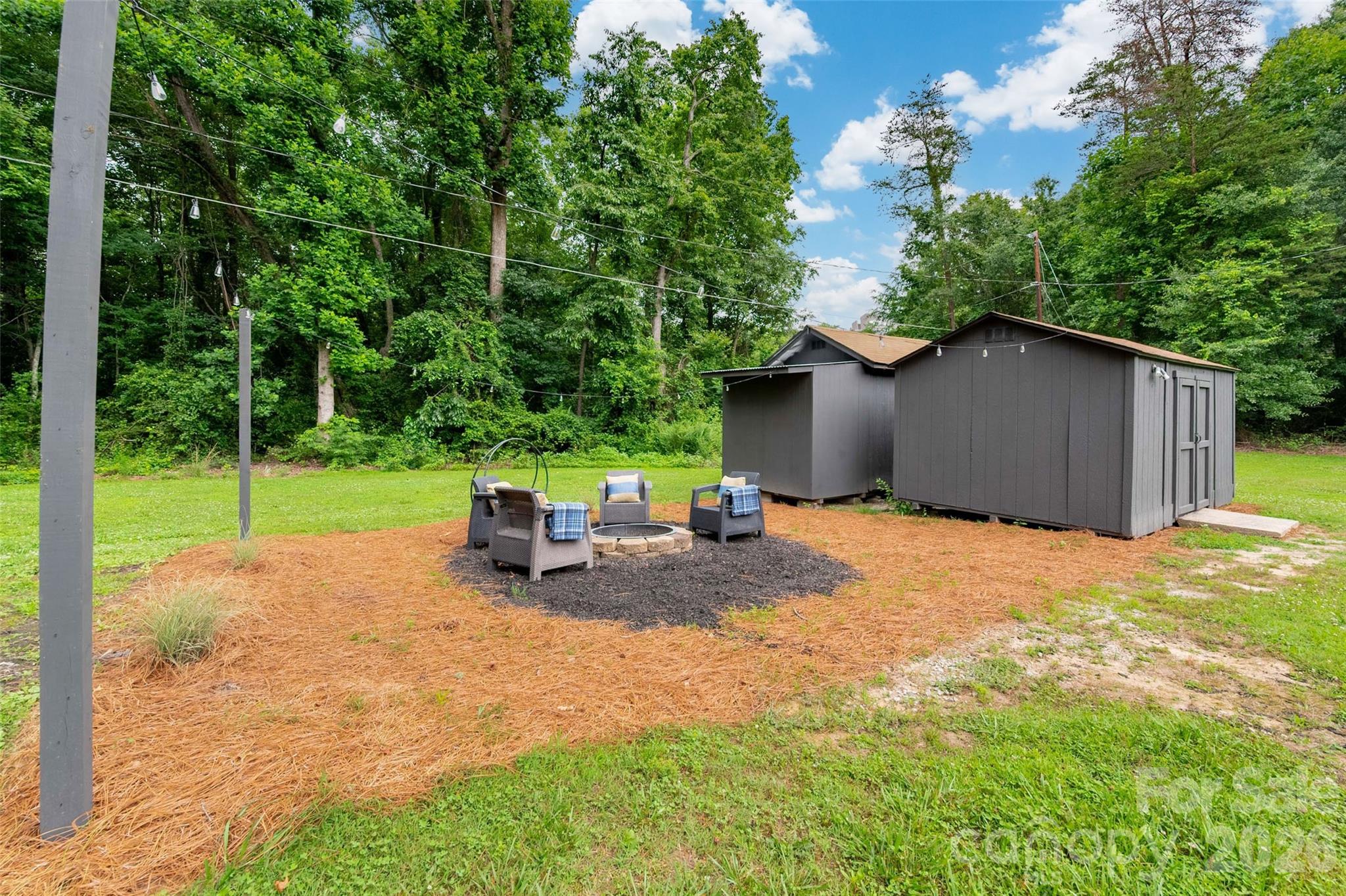 3339 Rhyne Forest Road — Iron Station