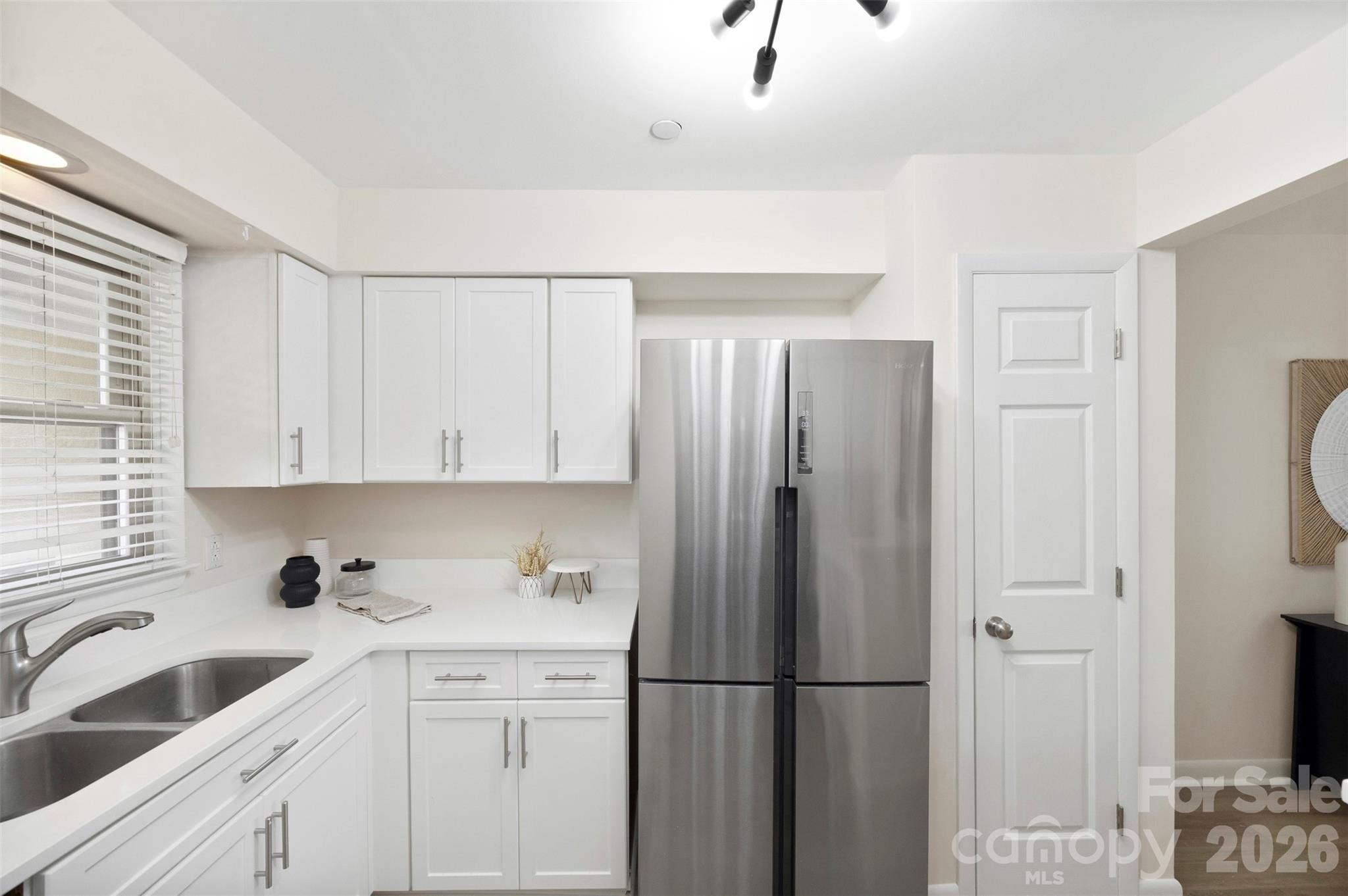 9808 Emerald Point Drive #10 — Charlotte