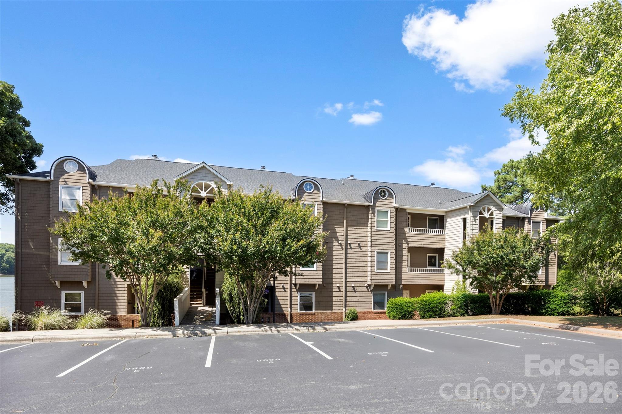 9808 Emerald Point Drive #10 — Charlotte