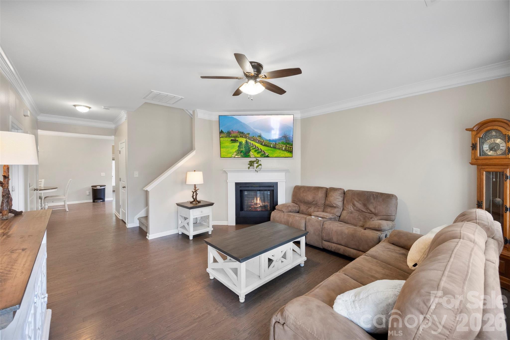 126 Kingston Drive — Locust