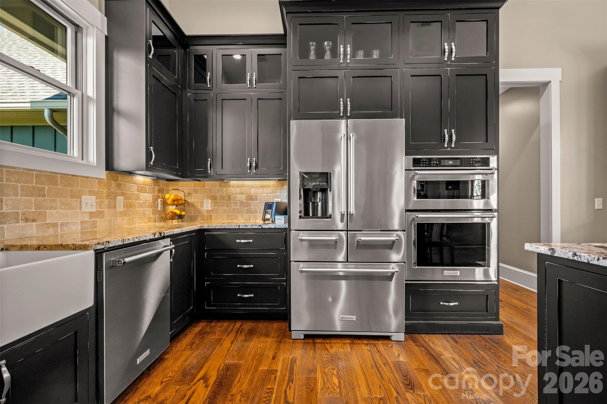 398 Mapleton Lane — Columbus