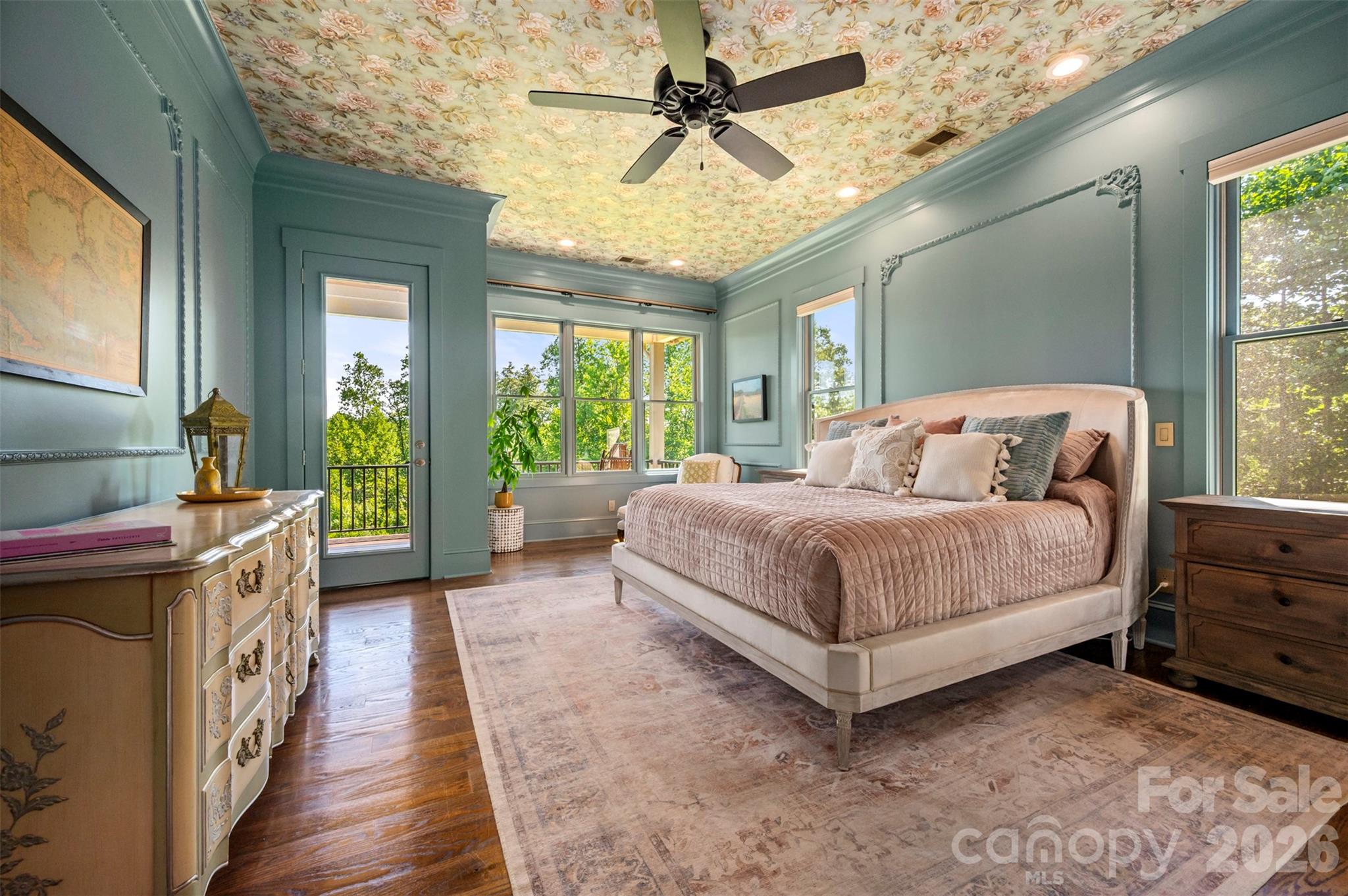 398 Mapleton Lane — Columbus