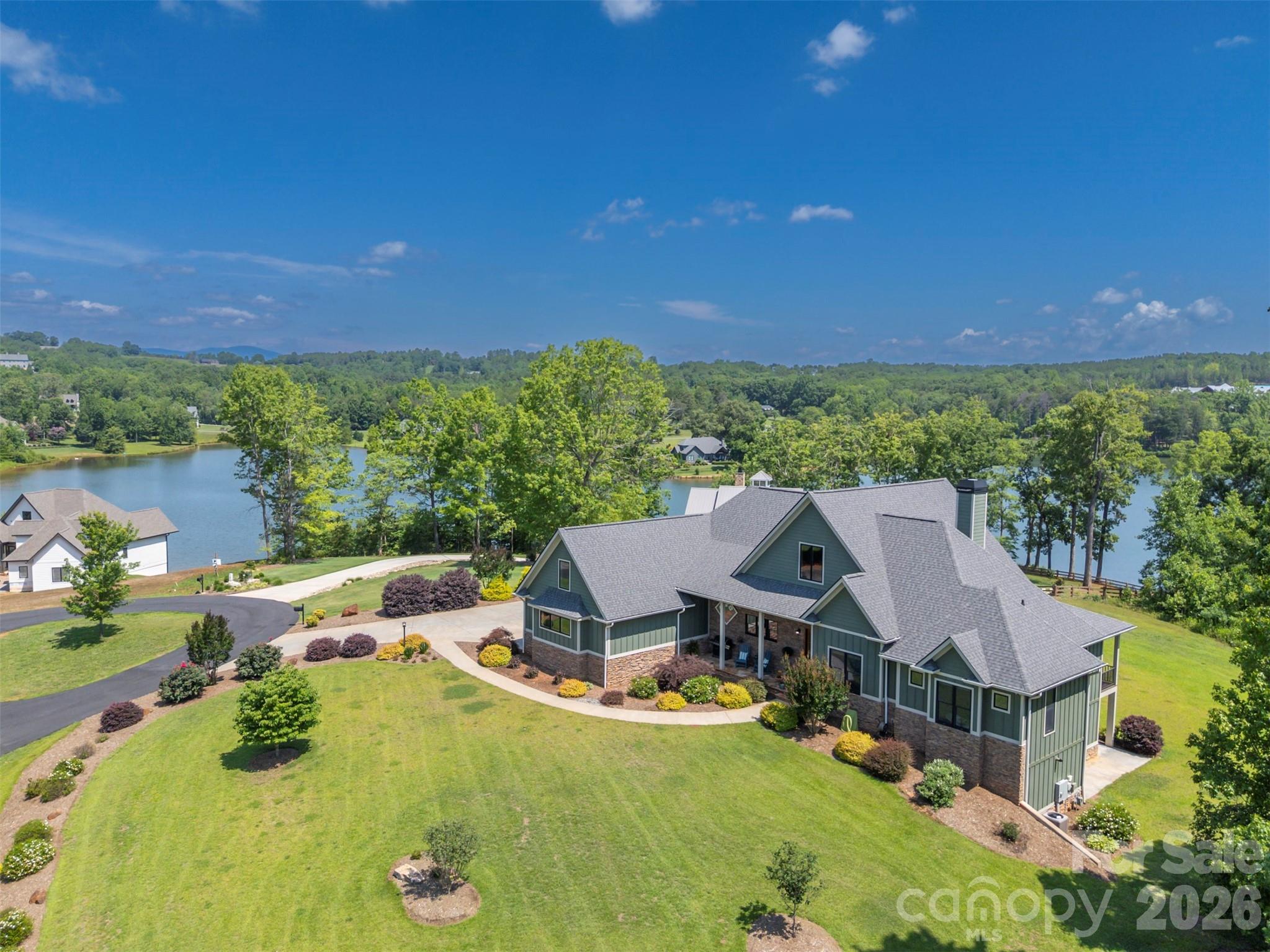 398 Mapleton Lane — Columbus