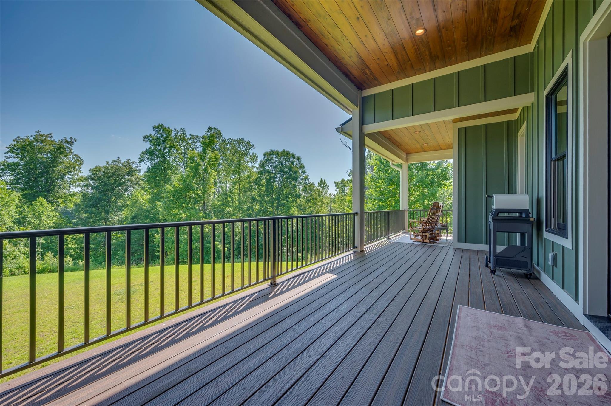 398 Mapleton Lane — Columbus