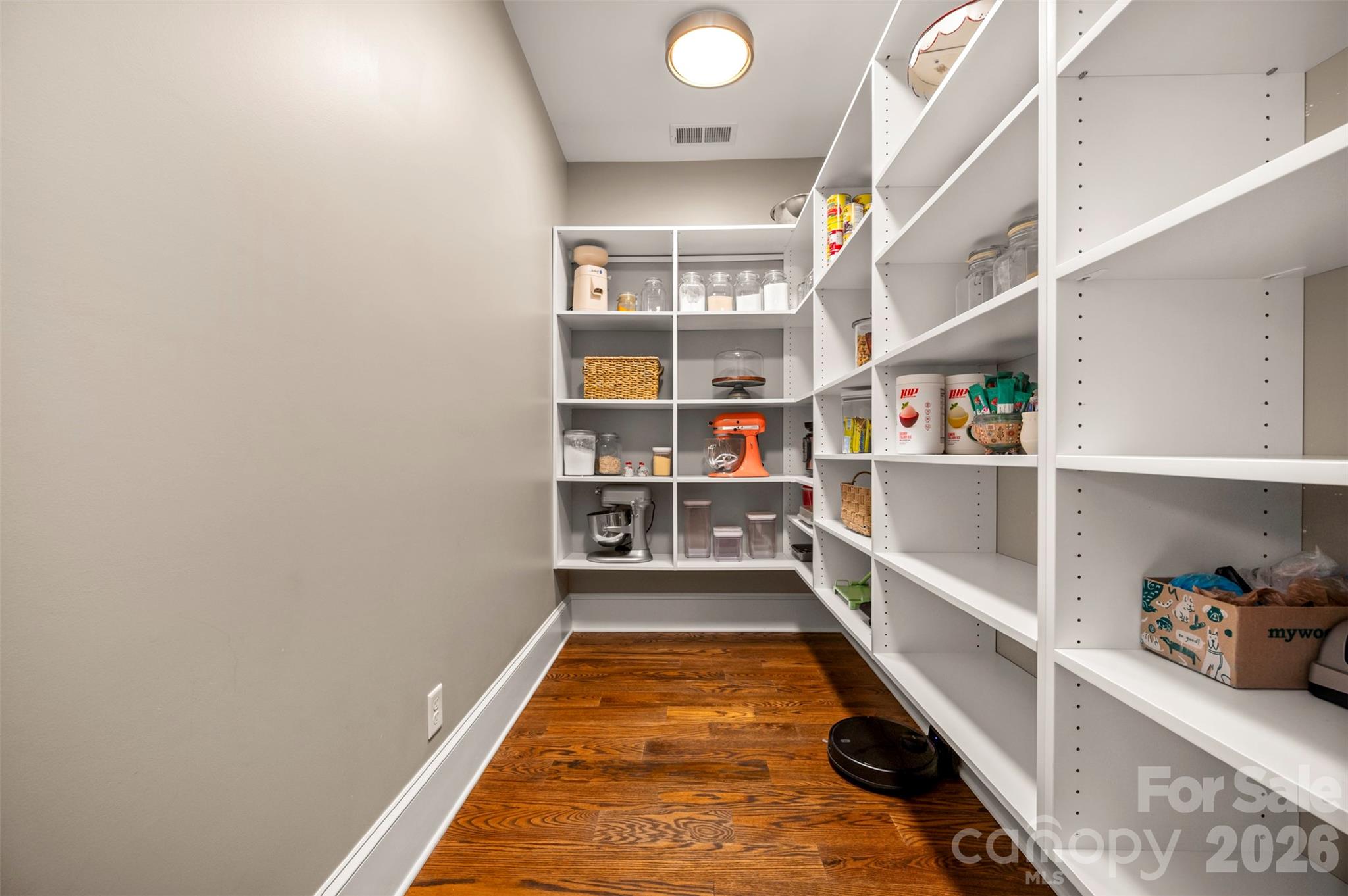 398 Mapleton Lane — Columbus