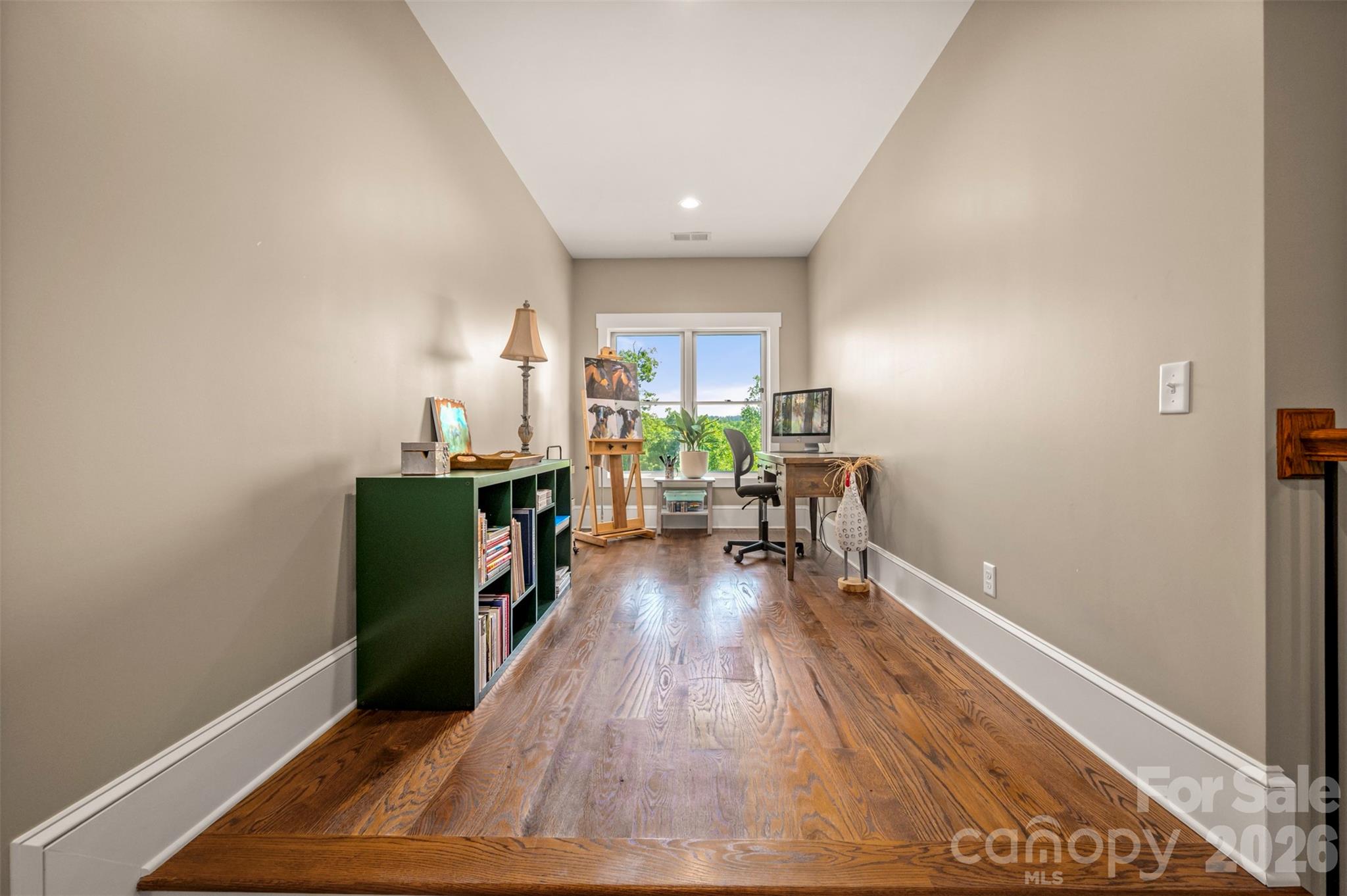 398 Mapleton Lane — Columbus