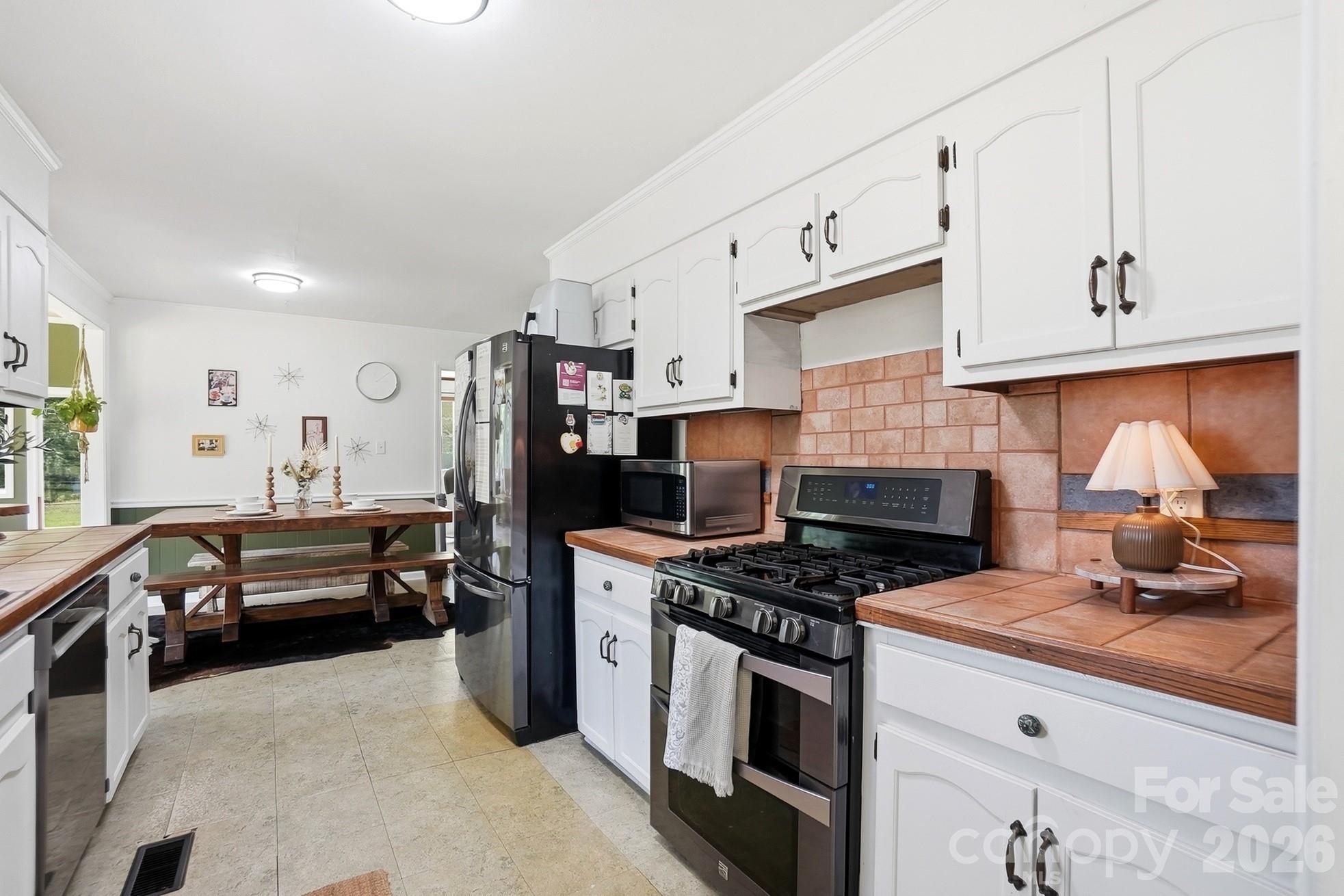 2634 Cherokee Court — Gastonia