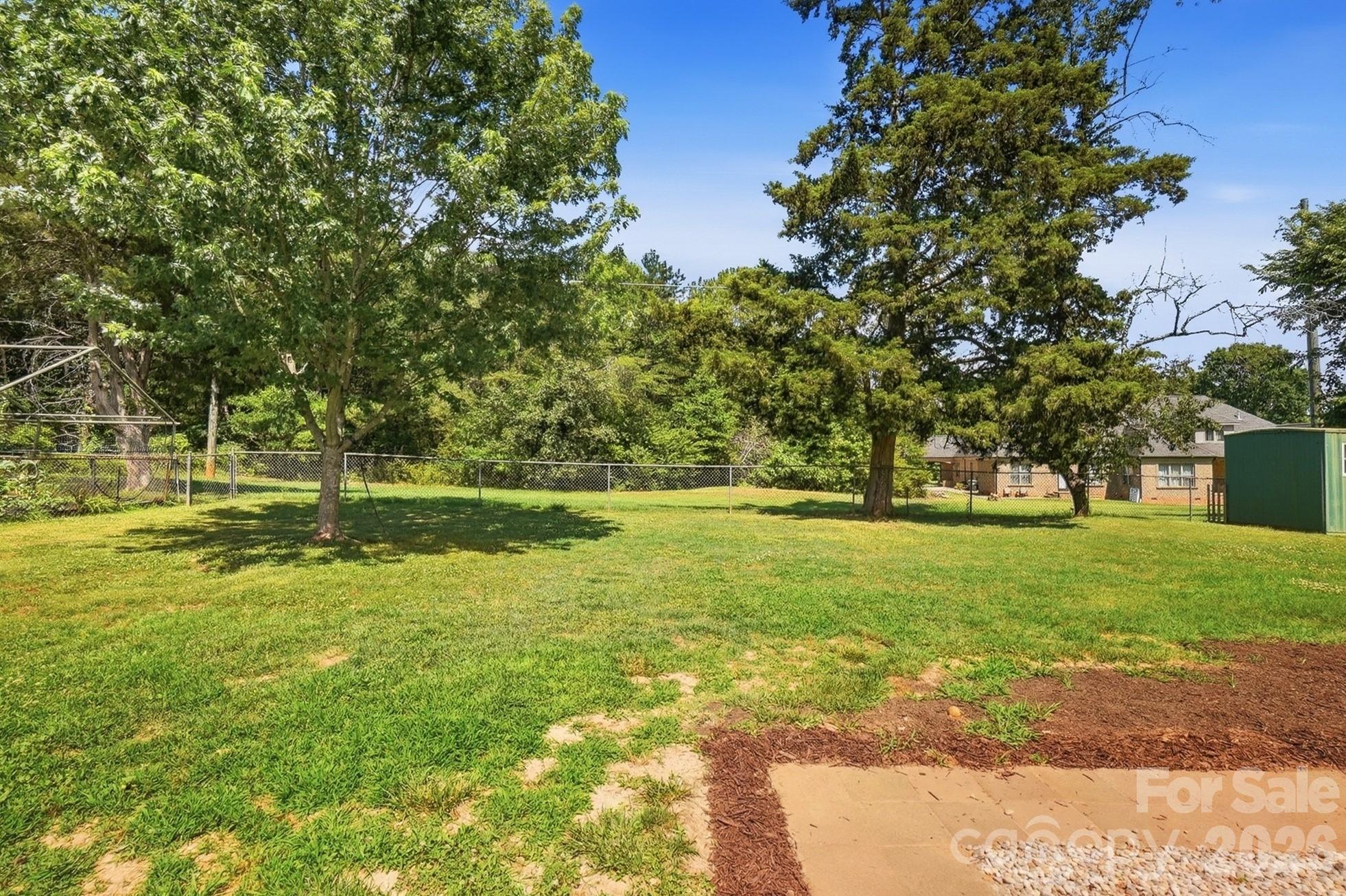 2634 Cherokee Court — Gastonia
