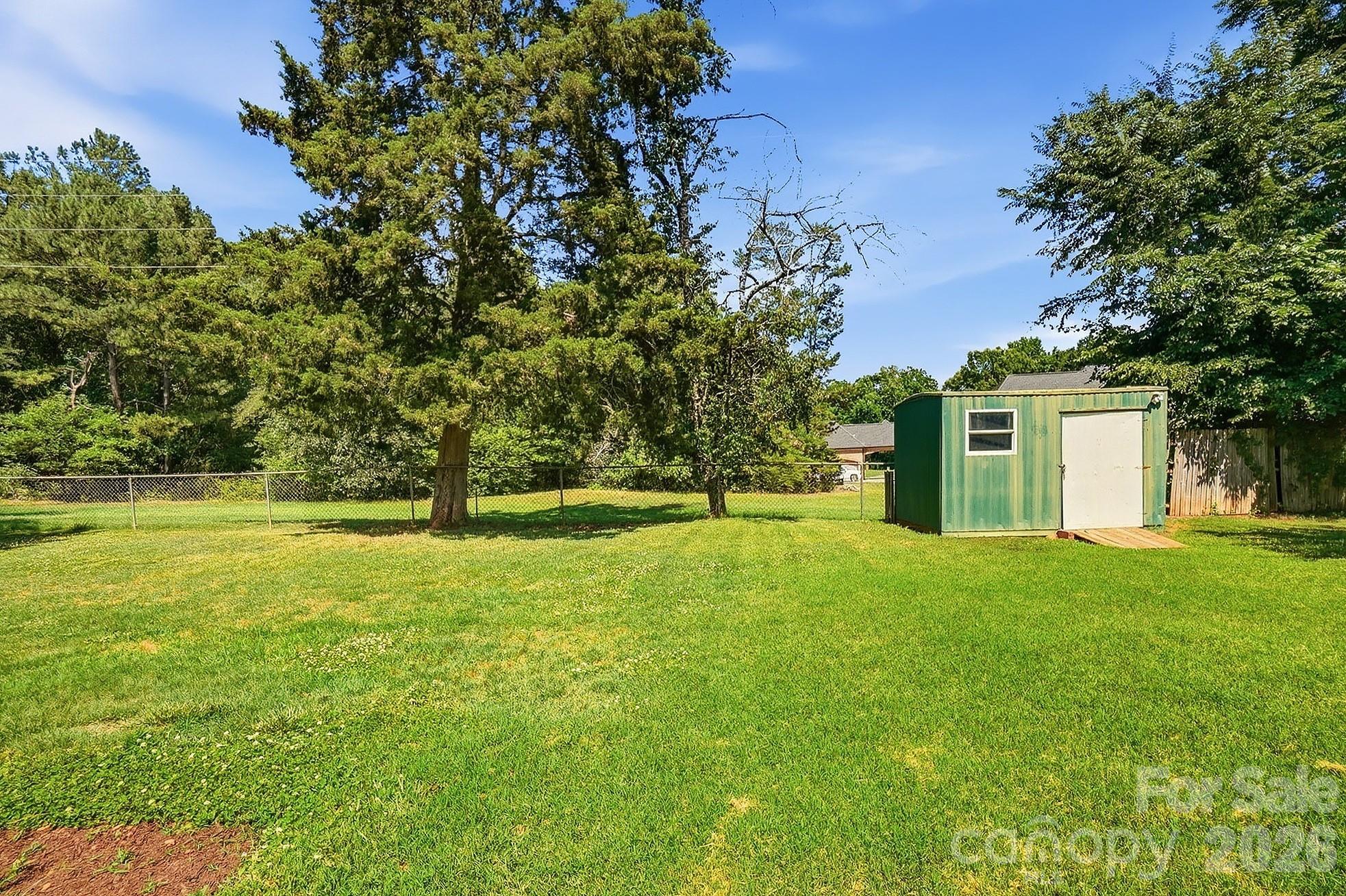 2634 Cherokee Court — Gastonia