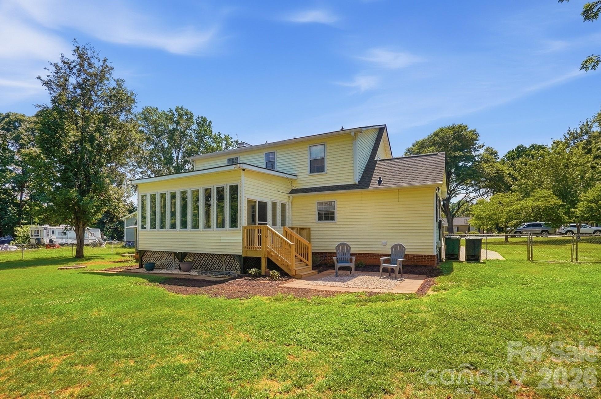 2634 Cherokee Court — Gastonia