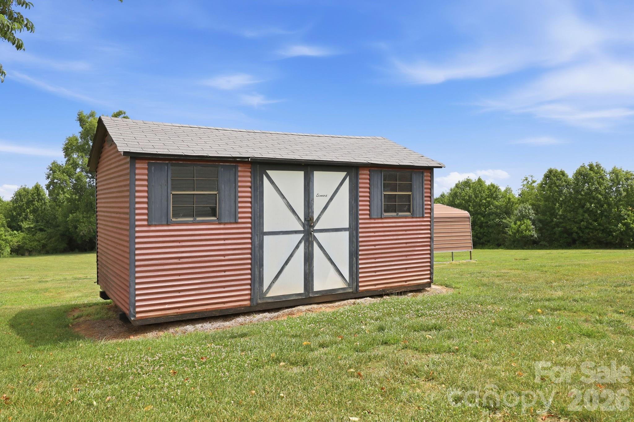 1913 Nebo Road — Boonville