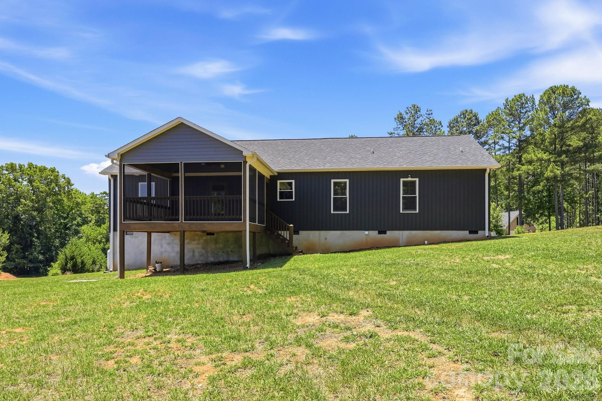 169 Old Brushy Drive — Lexington