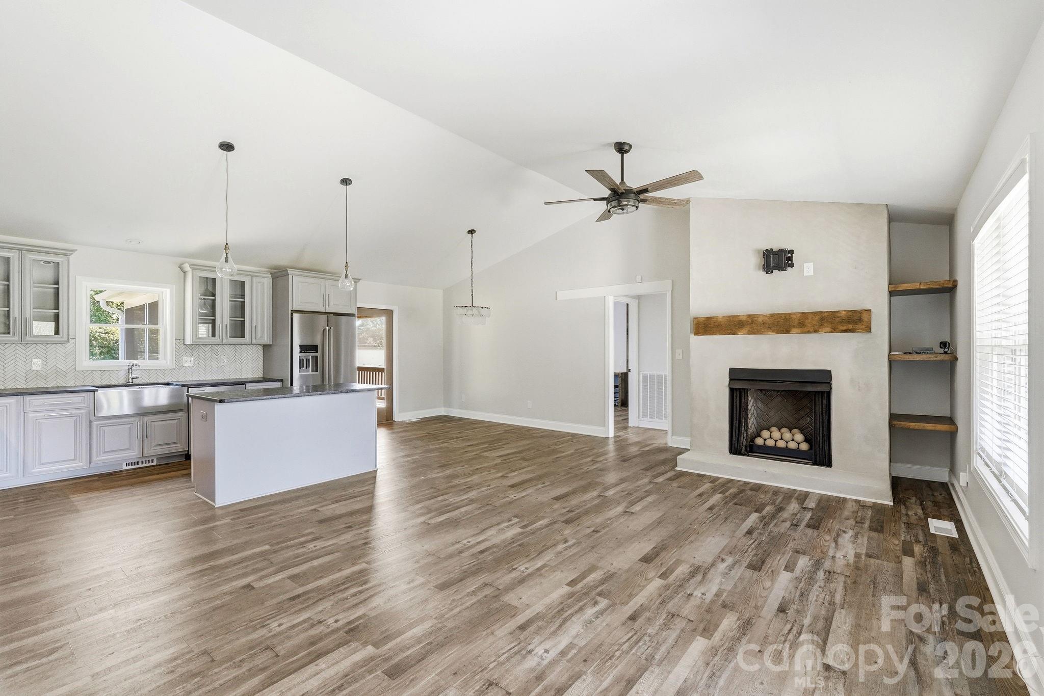 169 Old Brushy Drive — Lexington