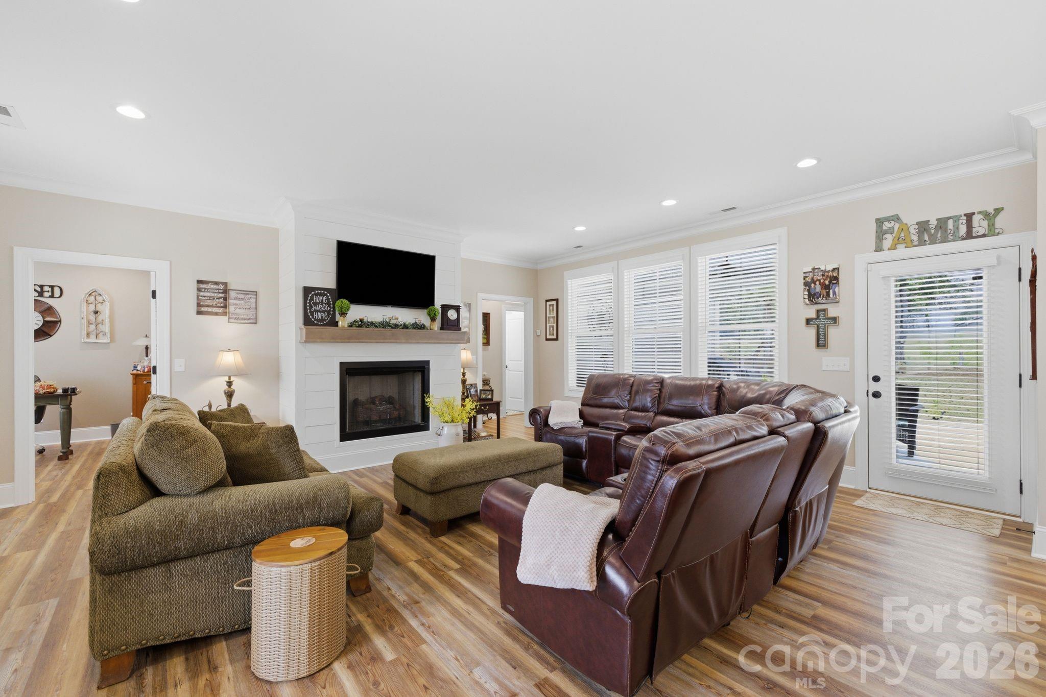 207 Wynnfall Drive — Lexington