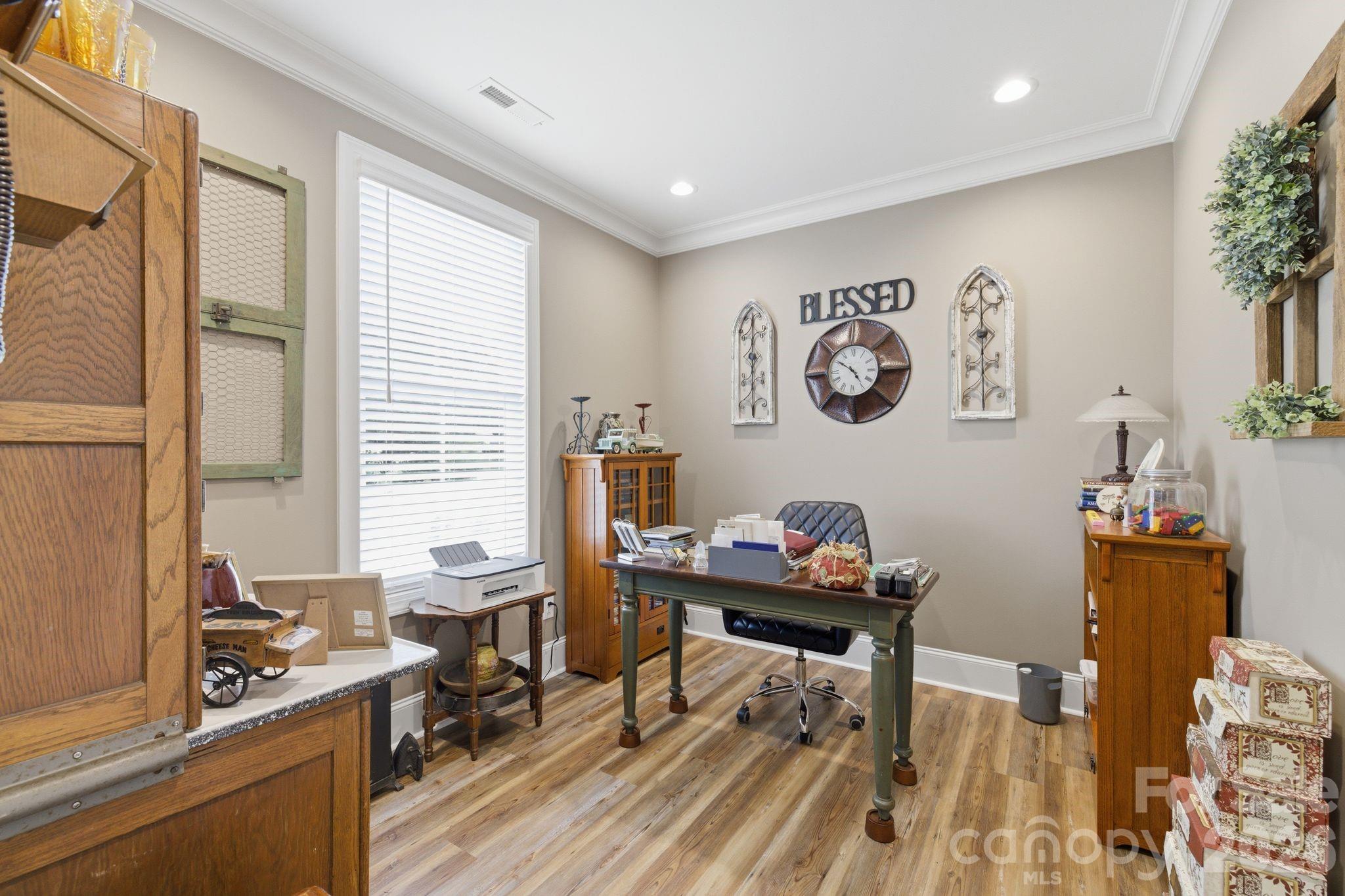 207 Wynnfall Drive — Lexington