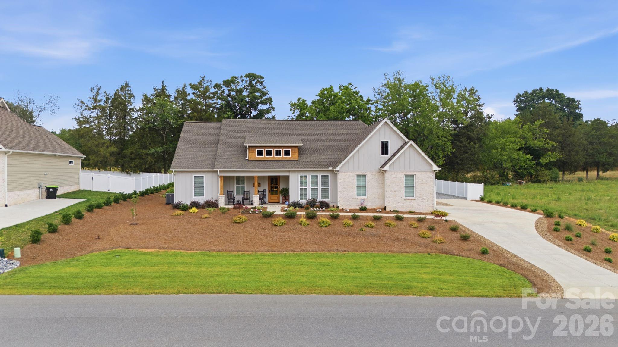 207 Wynnfall Drive — Lexington