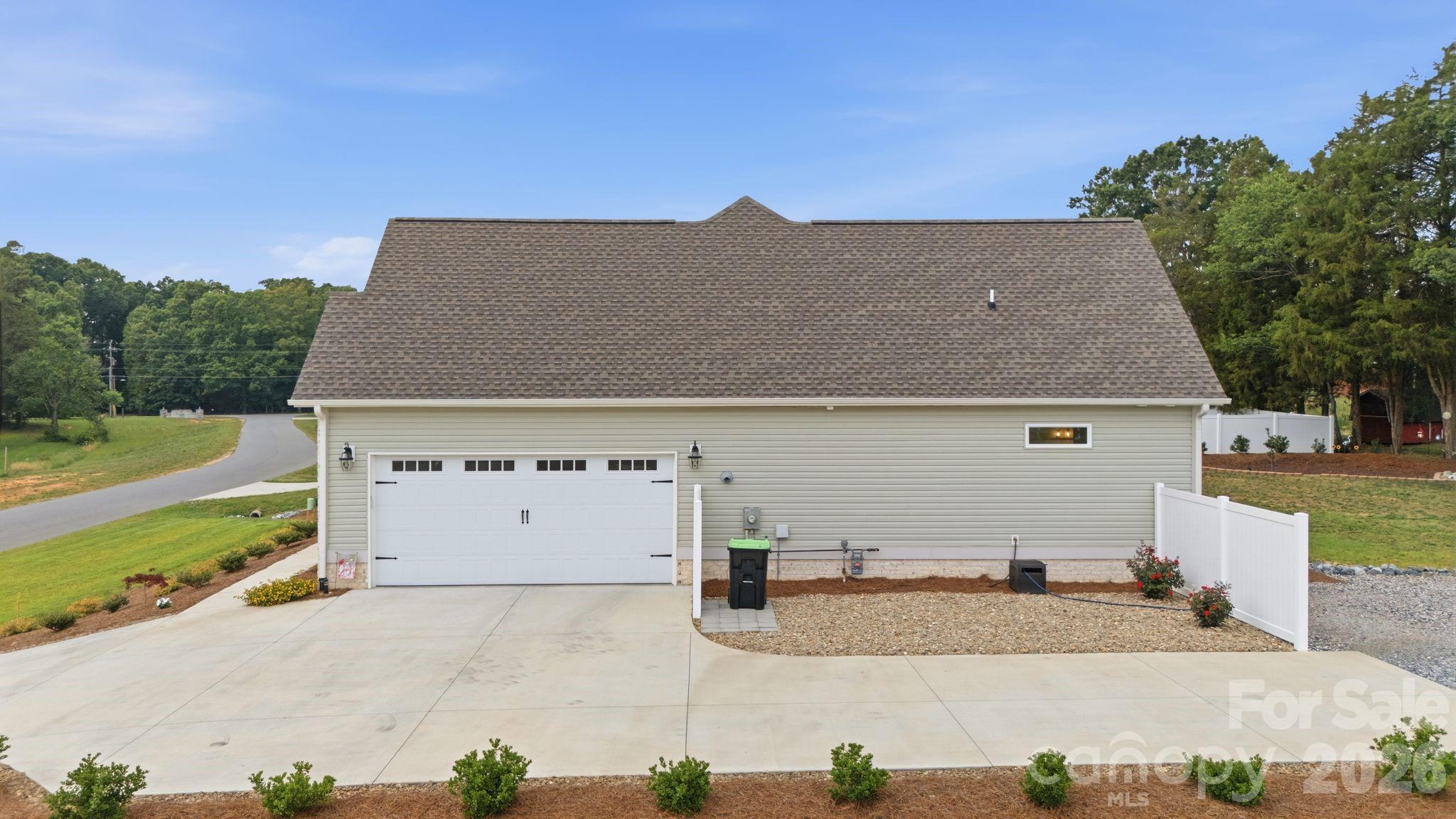 207 Wynnfall Drive — Lexington