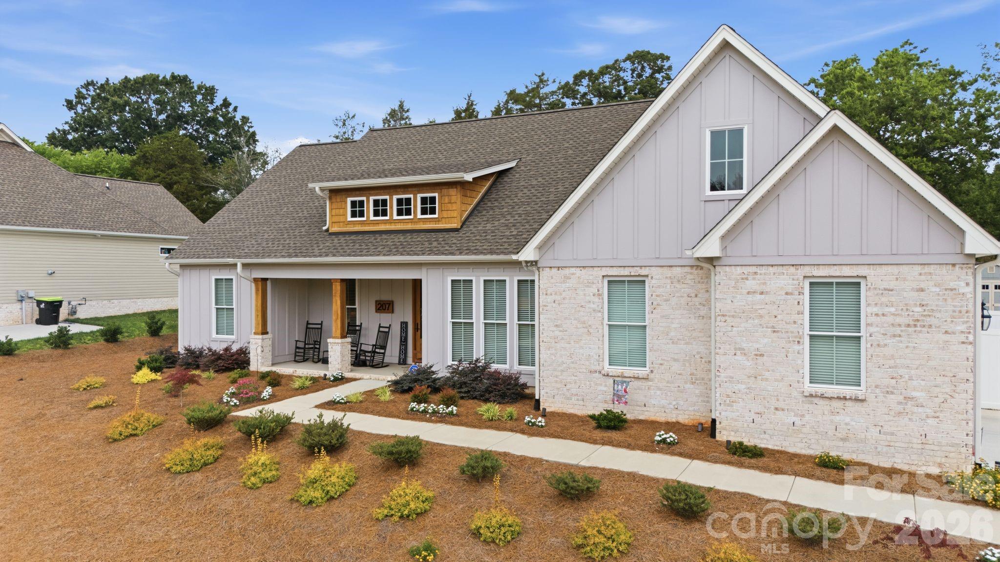 207 Wynnfall Drive — Lexington